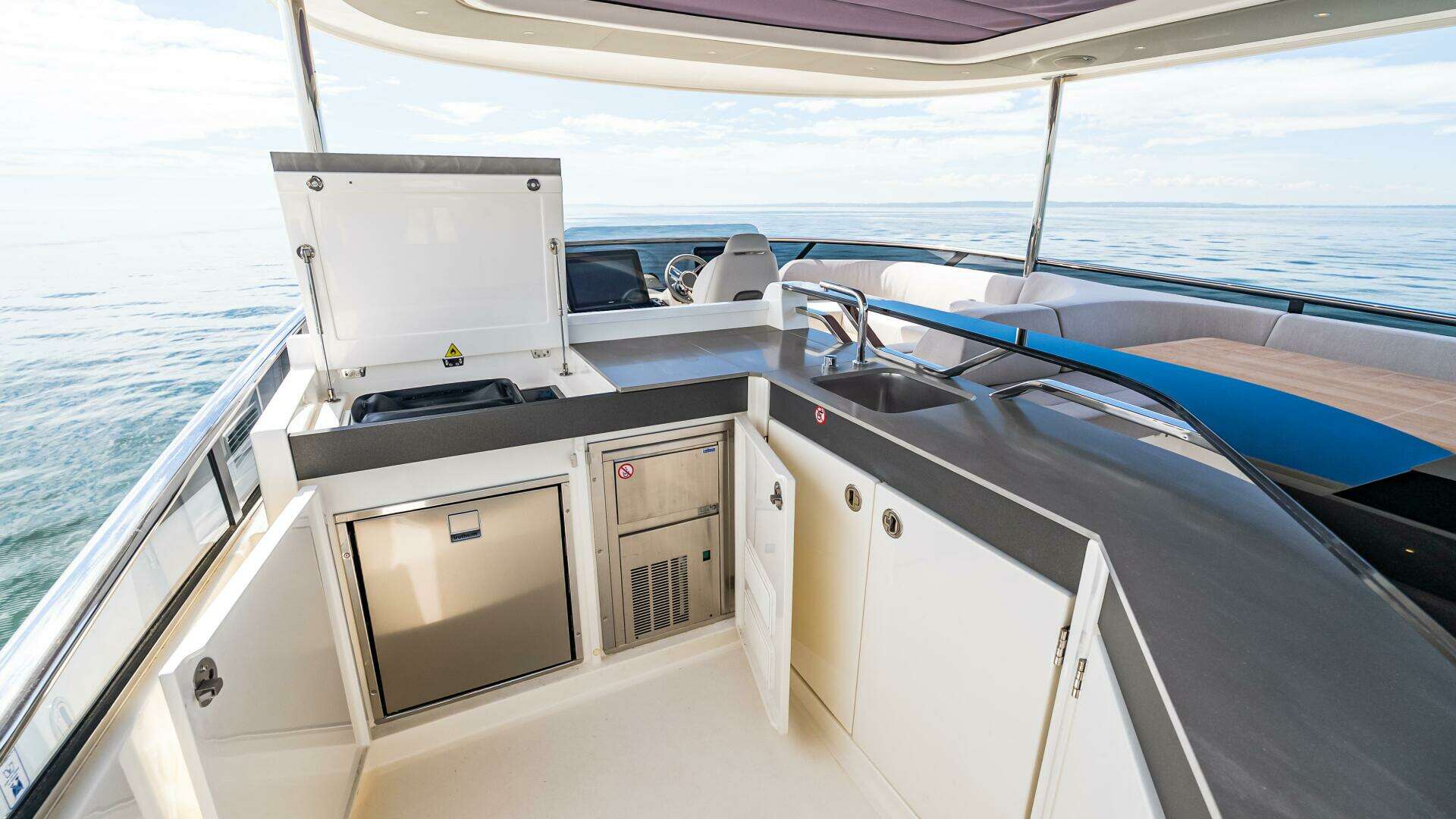 Absolute Navetta 64-2025-IN STOCK  IMMEDIATE DELIVERY Staten Island-New York-United States 5313065