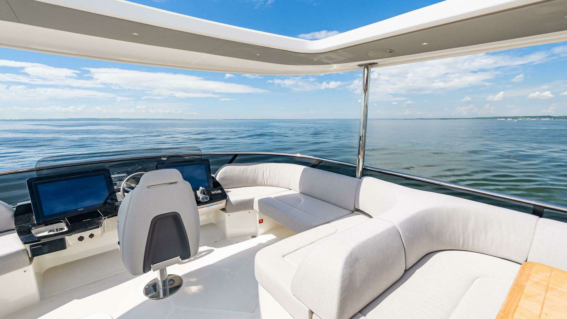 Absolute Navetta 64-2025-IN STOCK  IMMEDIATE DELIVERY Staten Island-New York-United States 5313073