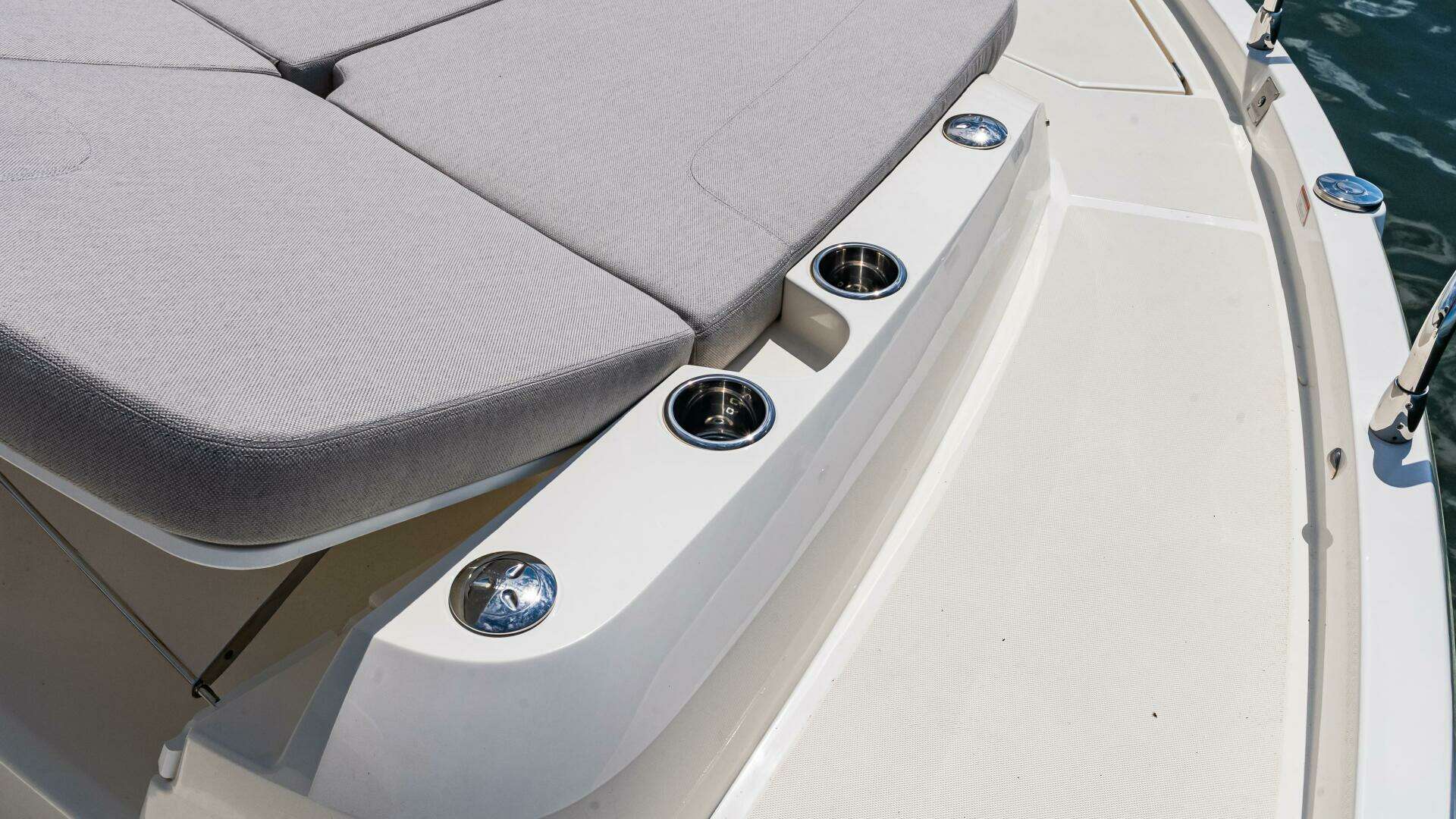 Absolute Navetta 64-2025-IN STOCK  IMMEDIATE DELIVERY Staten Island-New York-United States 5313112