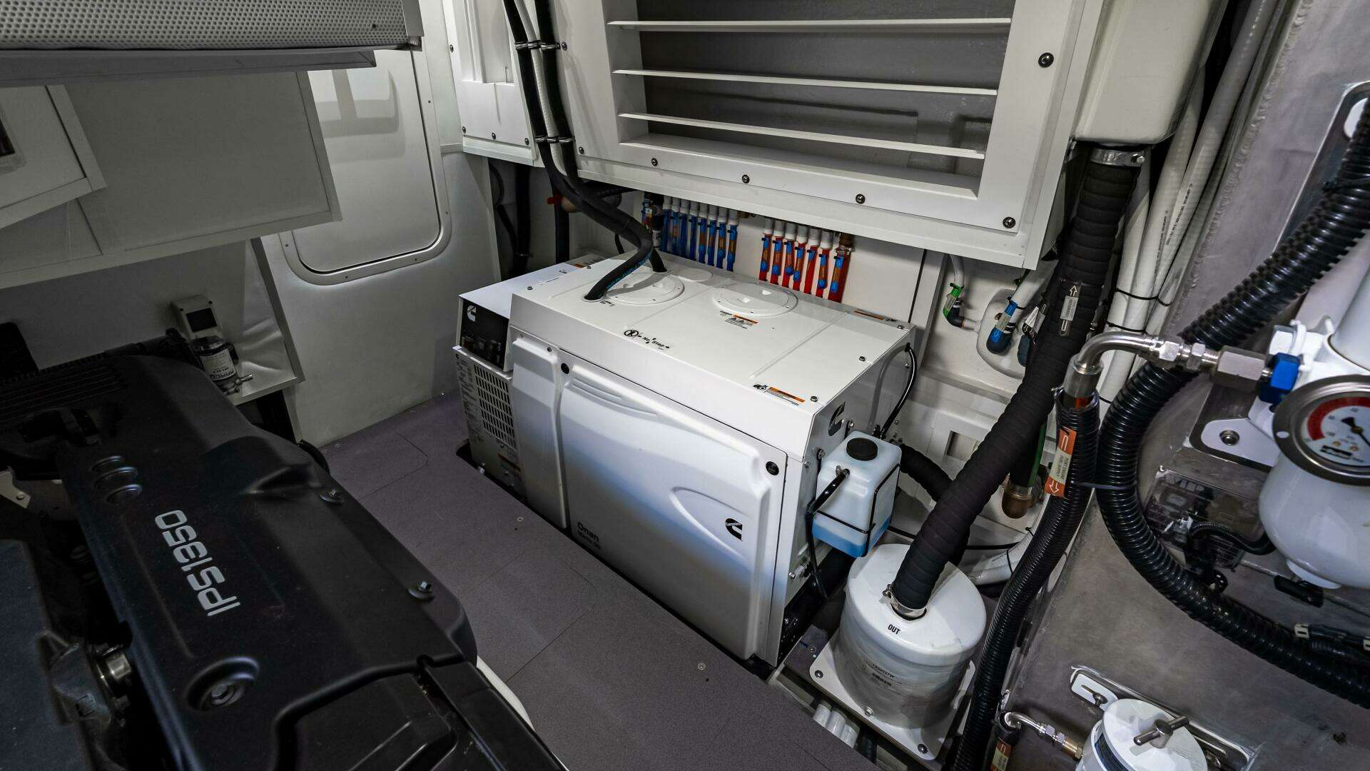 Absolute Navetta 64-2025-IN STOCK  IMMEDIATE DELIVERY Staten Island-New York-United States 5313151