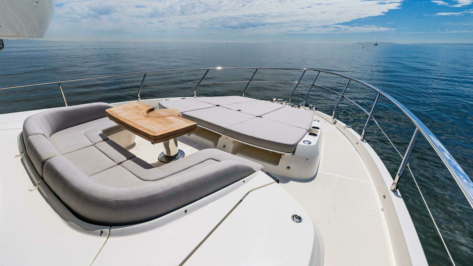 Absolute Navetta 64-2025-IN STOCK  IMMEDIATE DELIVERY Staten Island-New York-United States 5313107