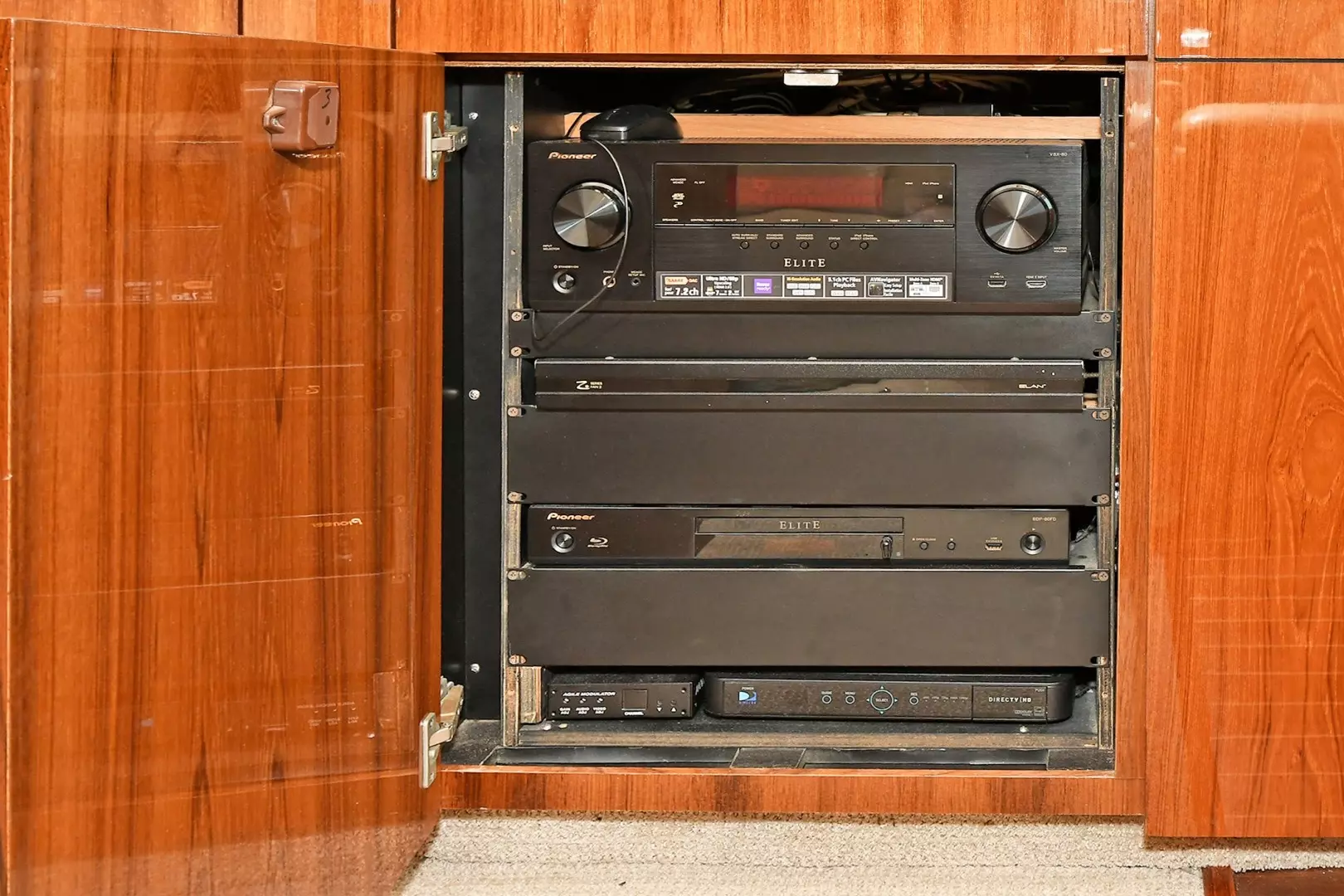 Viking 52 Convertible-2002-Canyon Bound Montauk-New York-United States 1737784