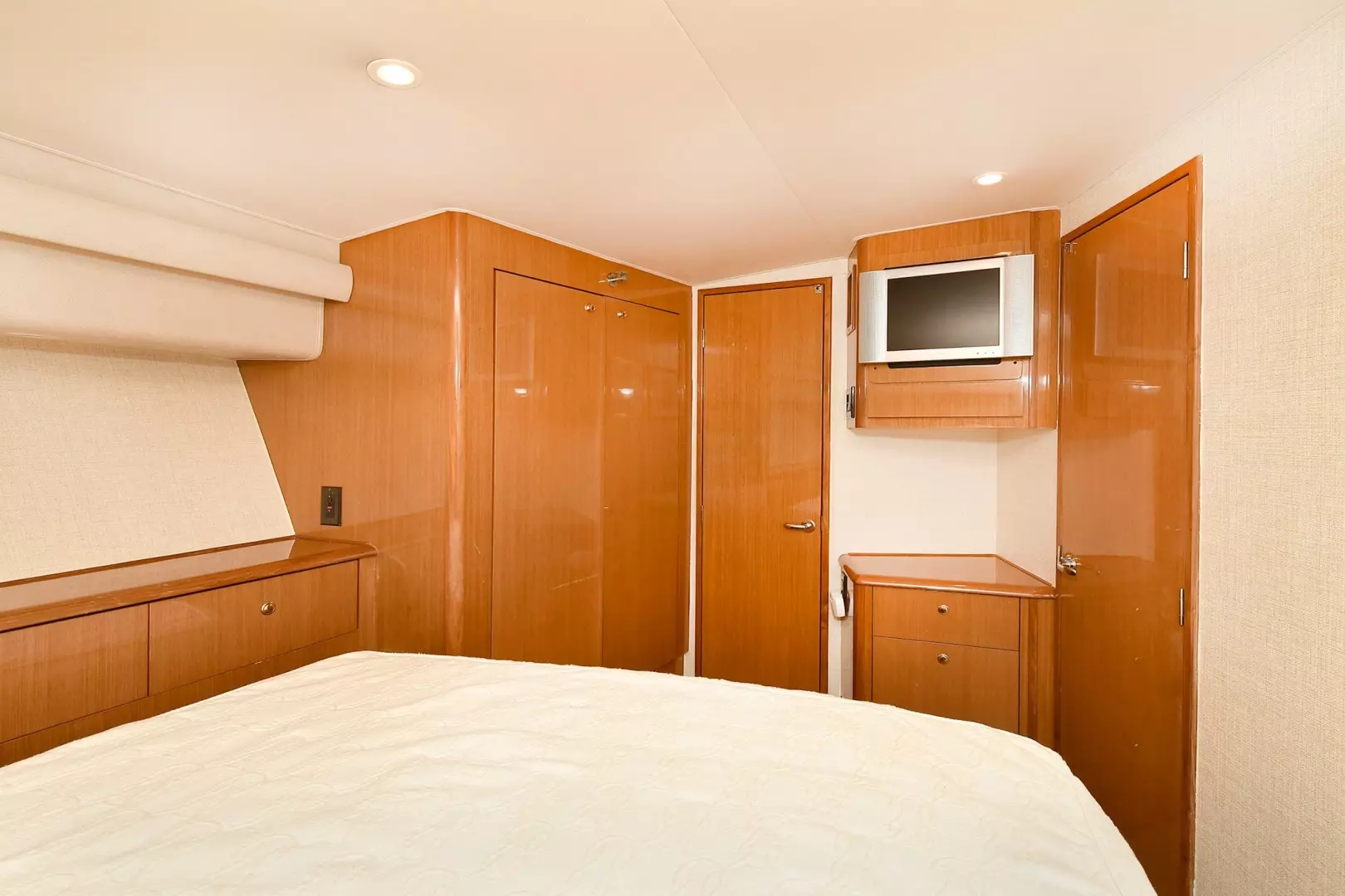 Viking 52 Convertible-2002-Canyon Bound Montauk-New York-United States 1737763