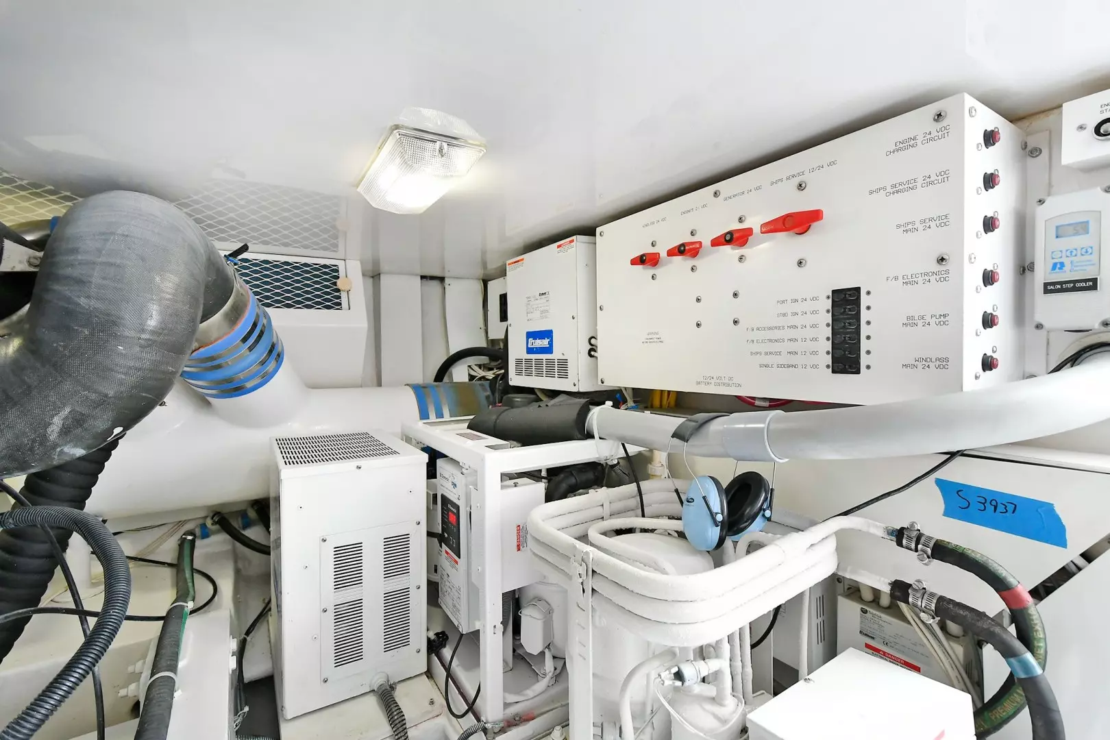 Viking 52 Convertible-2002-Canyon Bound Montauk-New York-United States 1737813