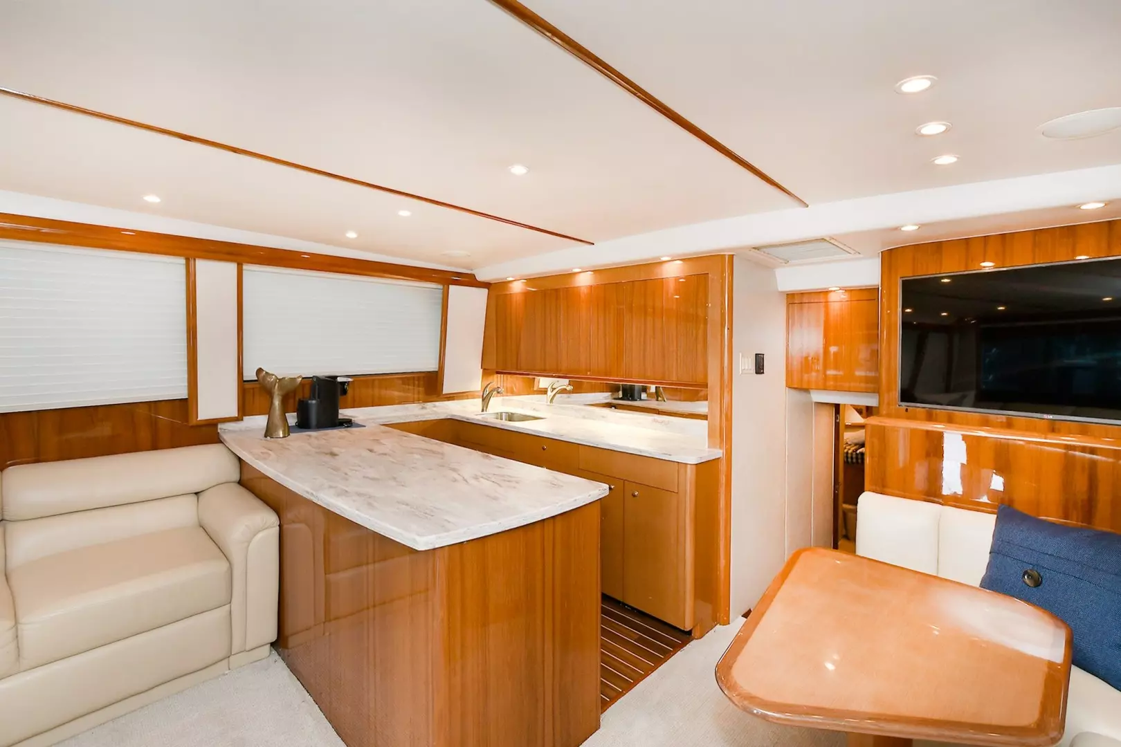 Viking 52 Convertible-2002-Canyon Bound Montauk-New York-United States 1737769