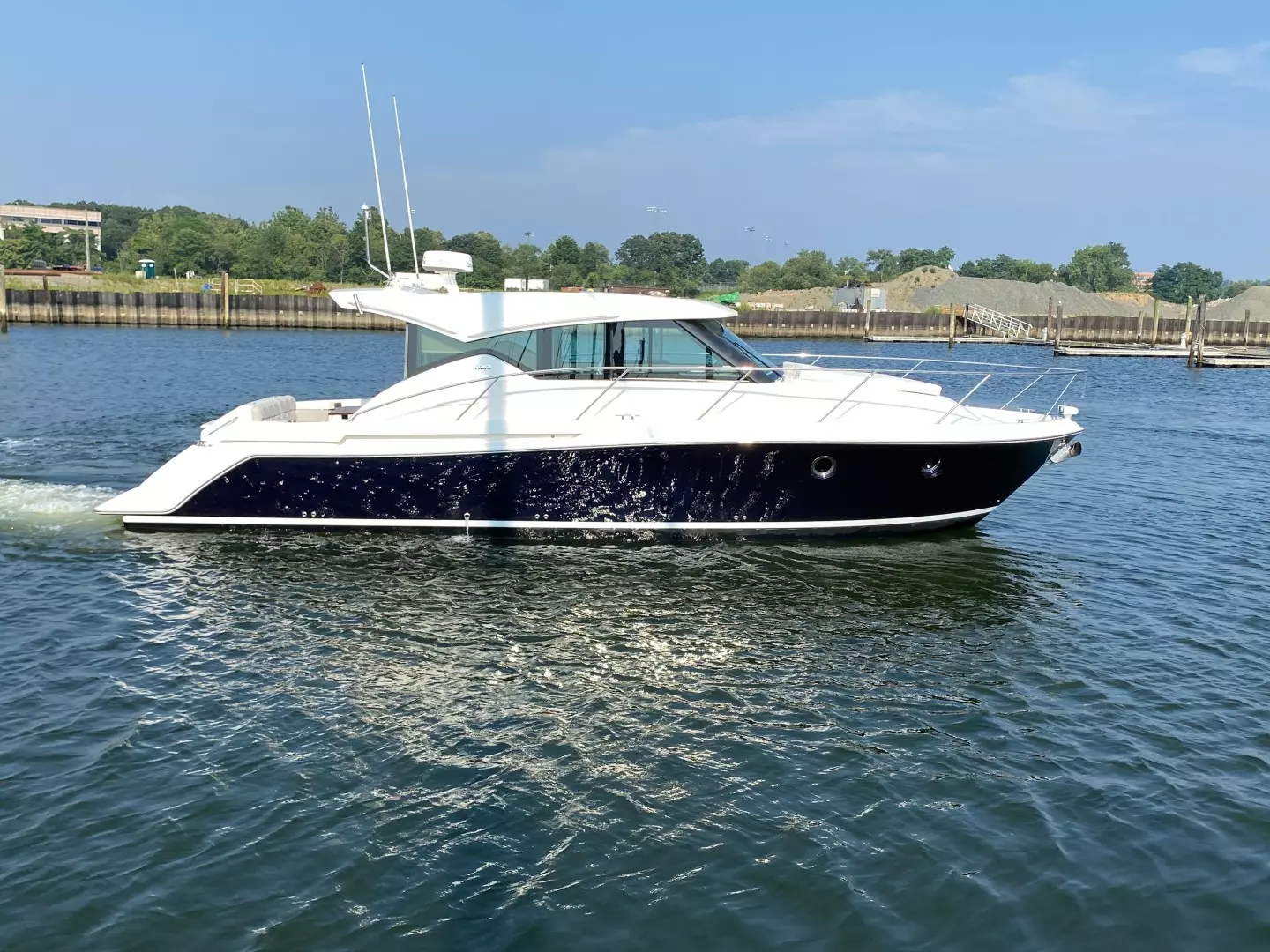 Tiara Yachts C39 Coupe-2016-Rocking Chair Stamford-Connecticut-United States 1737938