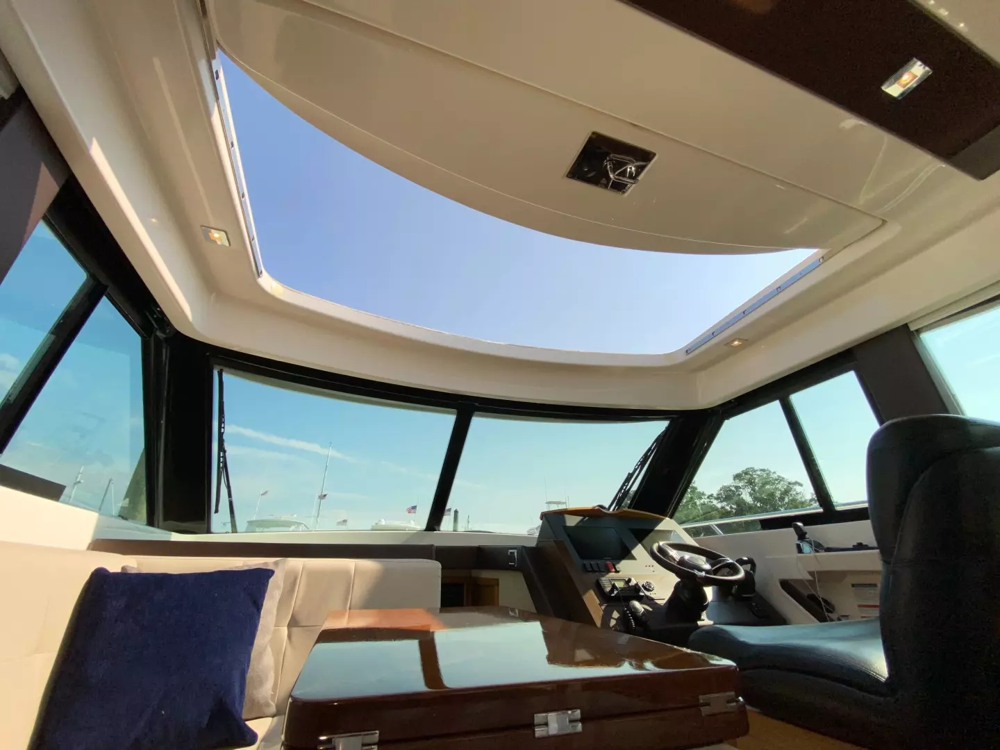 Tiara Yachts C39 Coupe-2016-Rocking Chair Stamford-Connecticut-United States 1737924
