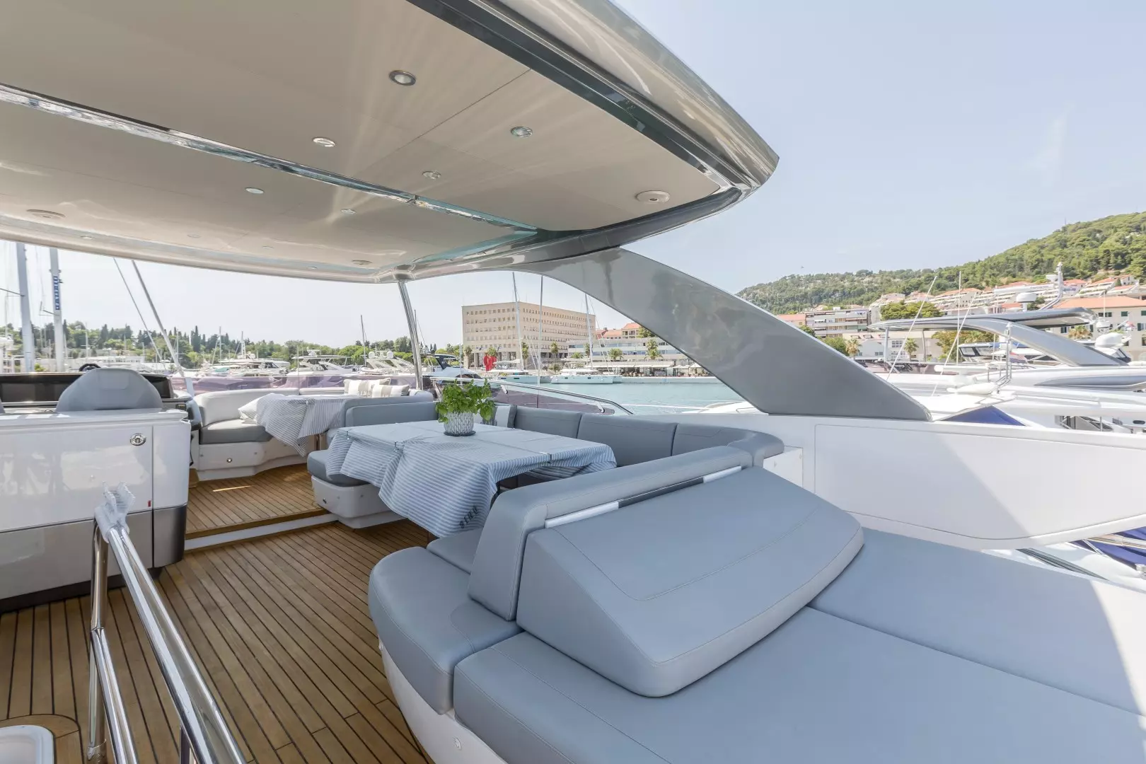 Princess 62 Flybridge-2019-SINU Split-Croatia 1738081
