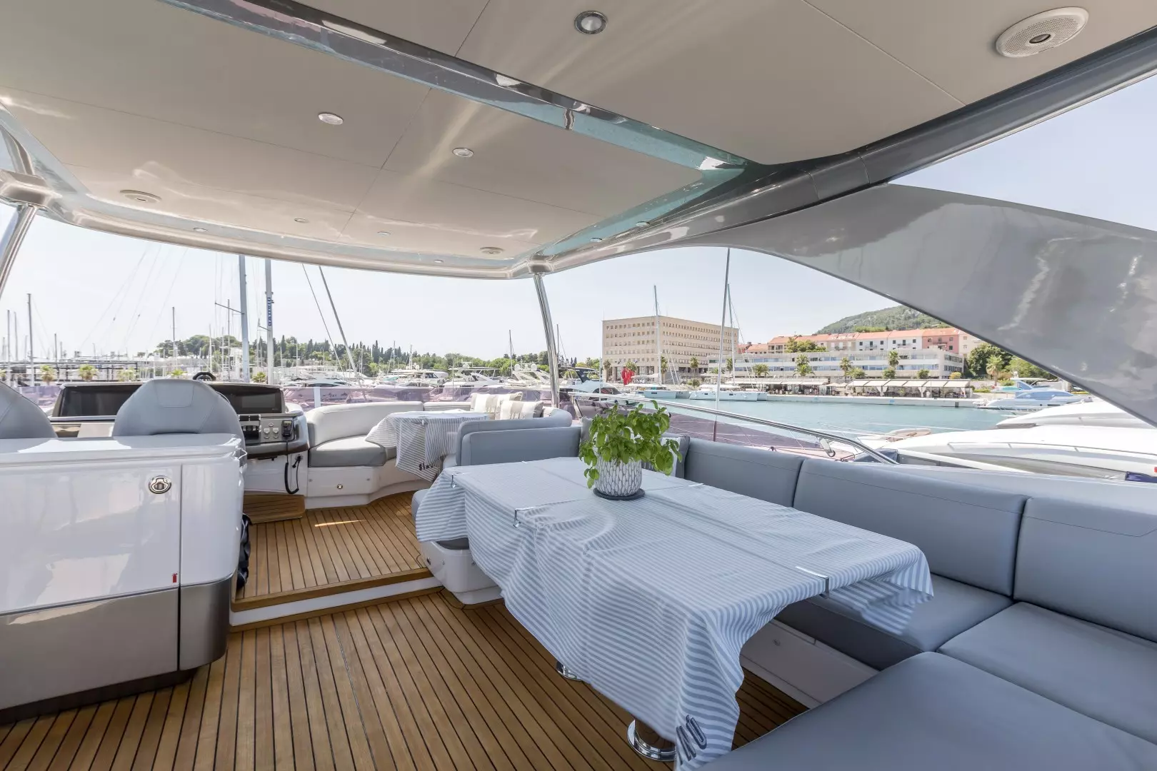 Princess 62 Flybridge-2019-SINU Split-Croatia 1738082