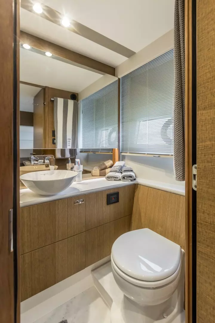 Princess 62 Flybridge-2019-SINU Split-Croatia 1738045