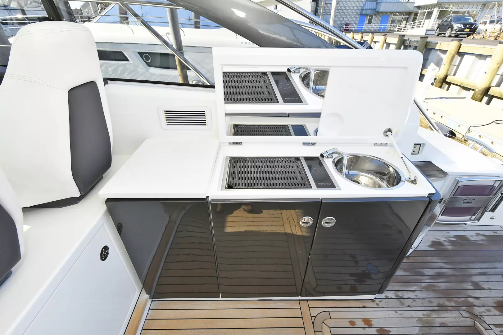 Princess V39-2014 -Montauk-New York-United States 3155880