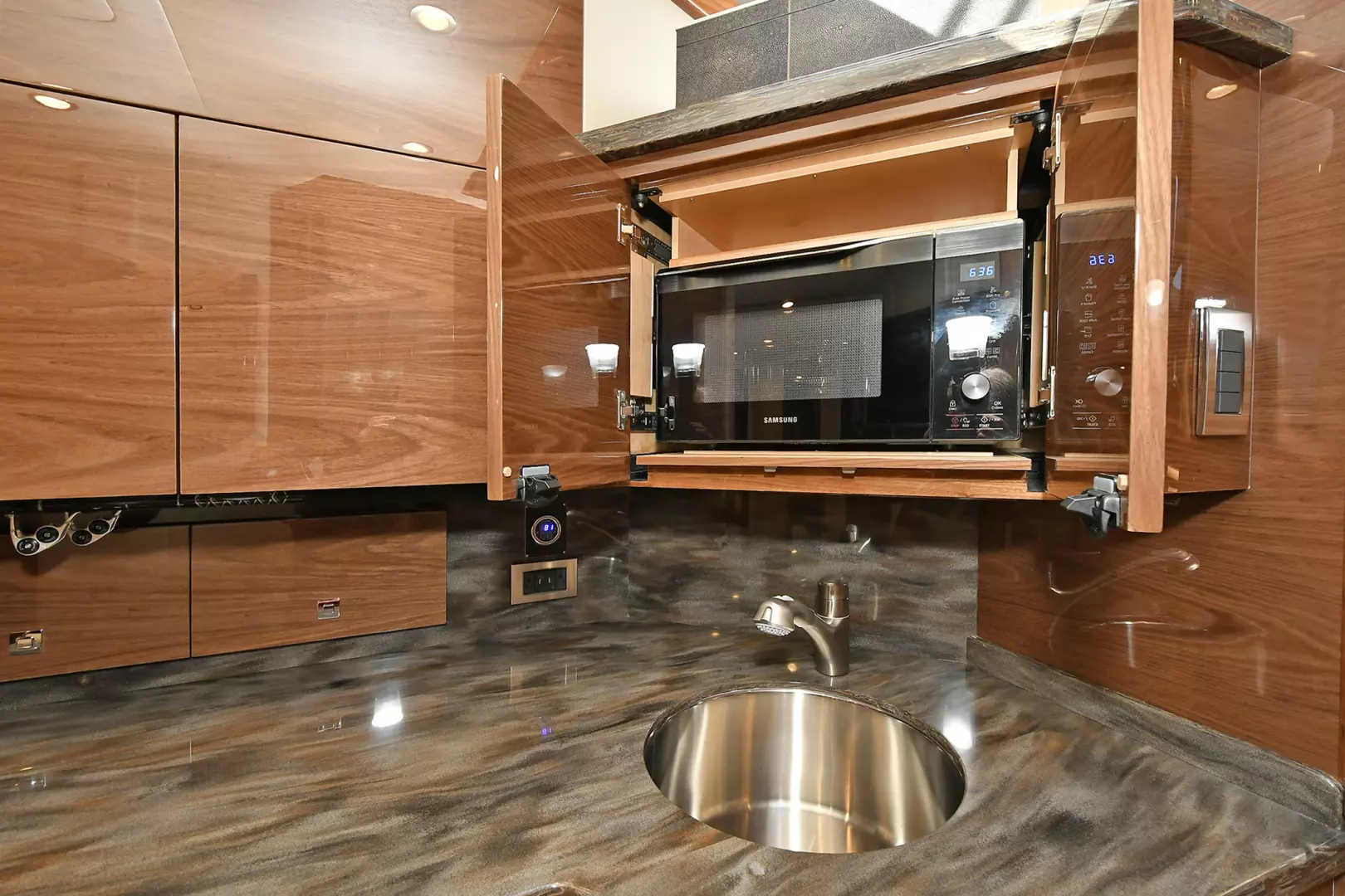 Viking 54 Sport Coupe-2022-Ocean Jewel Staten Island-New York-United States 3280831