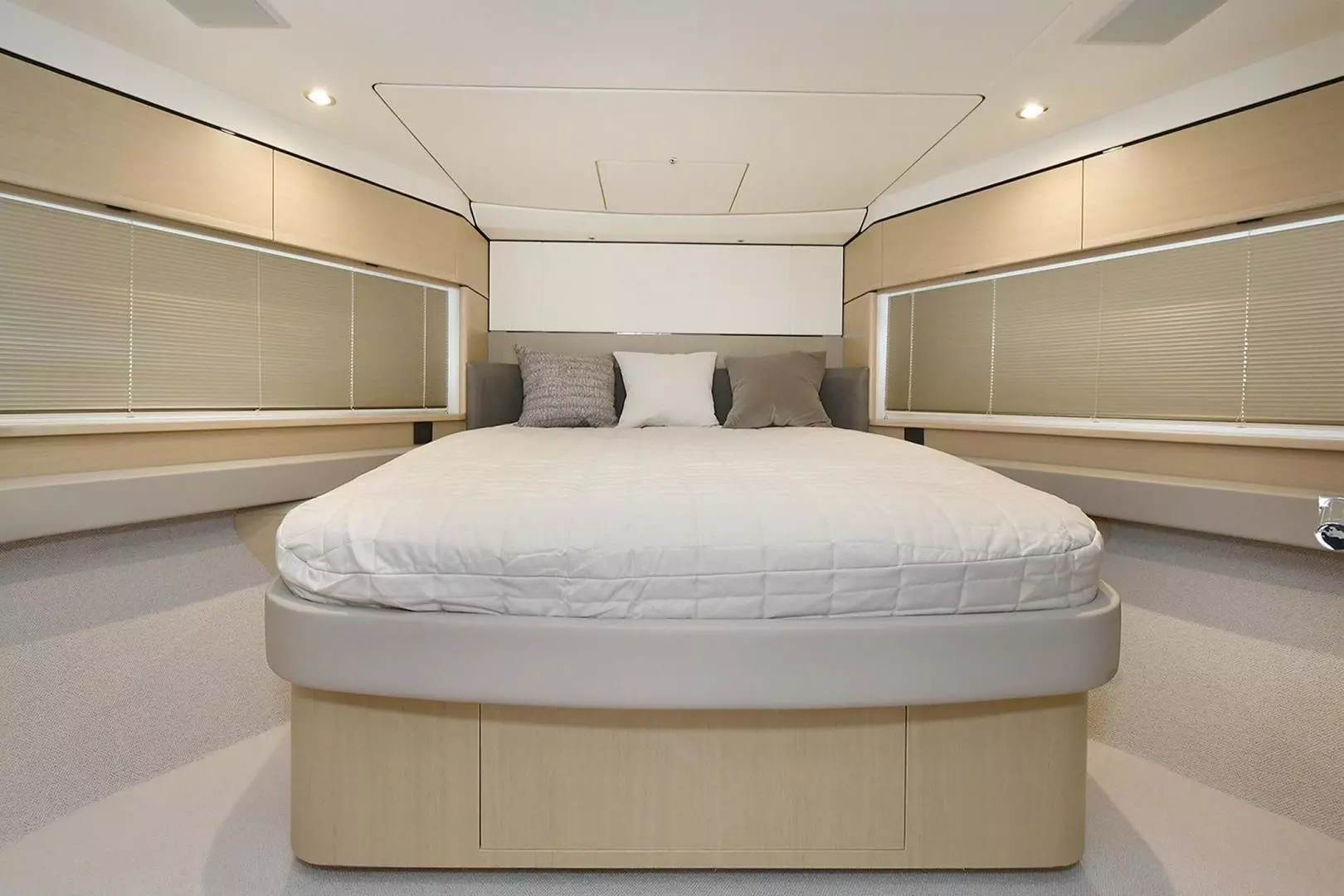 Princess F55-2018 BALANCE Mystic-Connecticut-United States 3400365