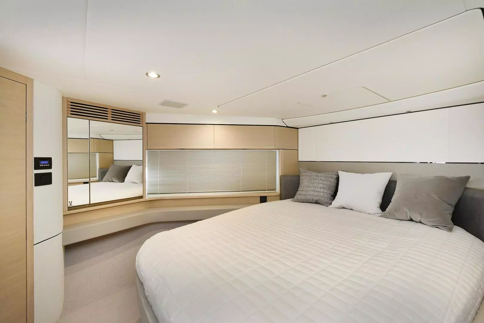 Princess F55-2018 BALANCE Mystic-Connecticut-United States 3400367