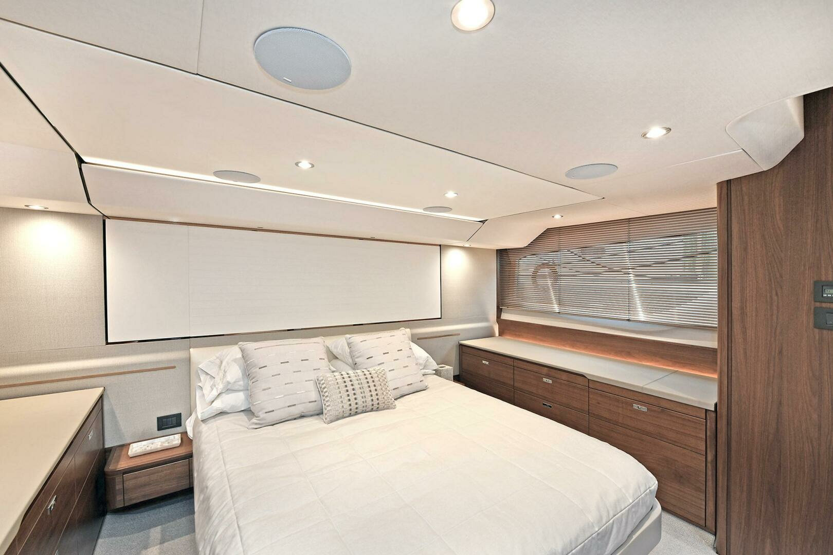 Princess 55 Fly-2021 -Staten Island-New York-United States 3757227