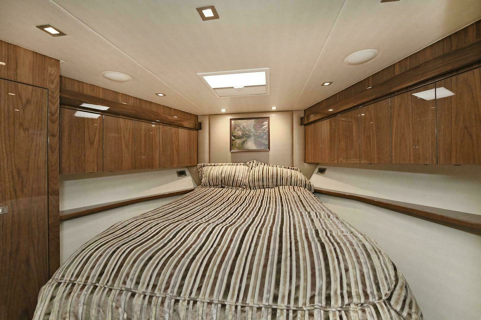 Viking 80 Enclosed Skybridge-2018-ON THE EDGE Montauk-New York-United States 3774053