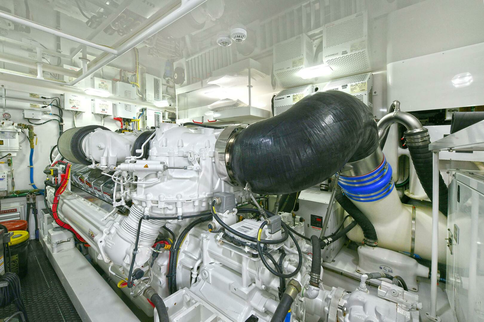 Viking 80 Enclosed Skybridge-2018-ON THE EDGE Montauk-New York-United States 3774077