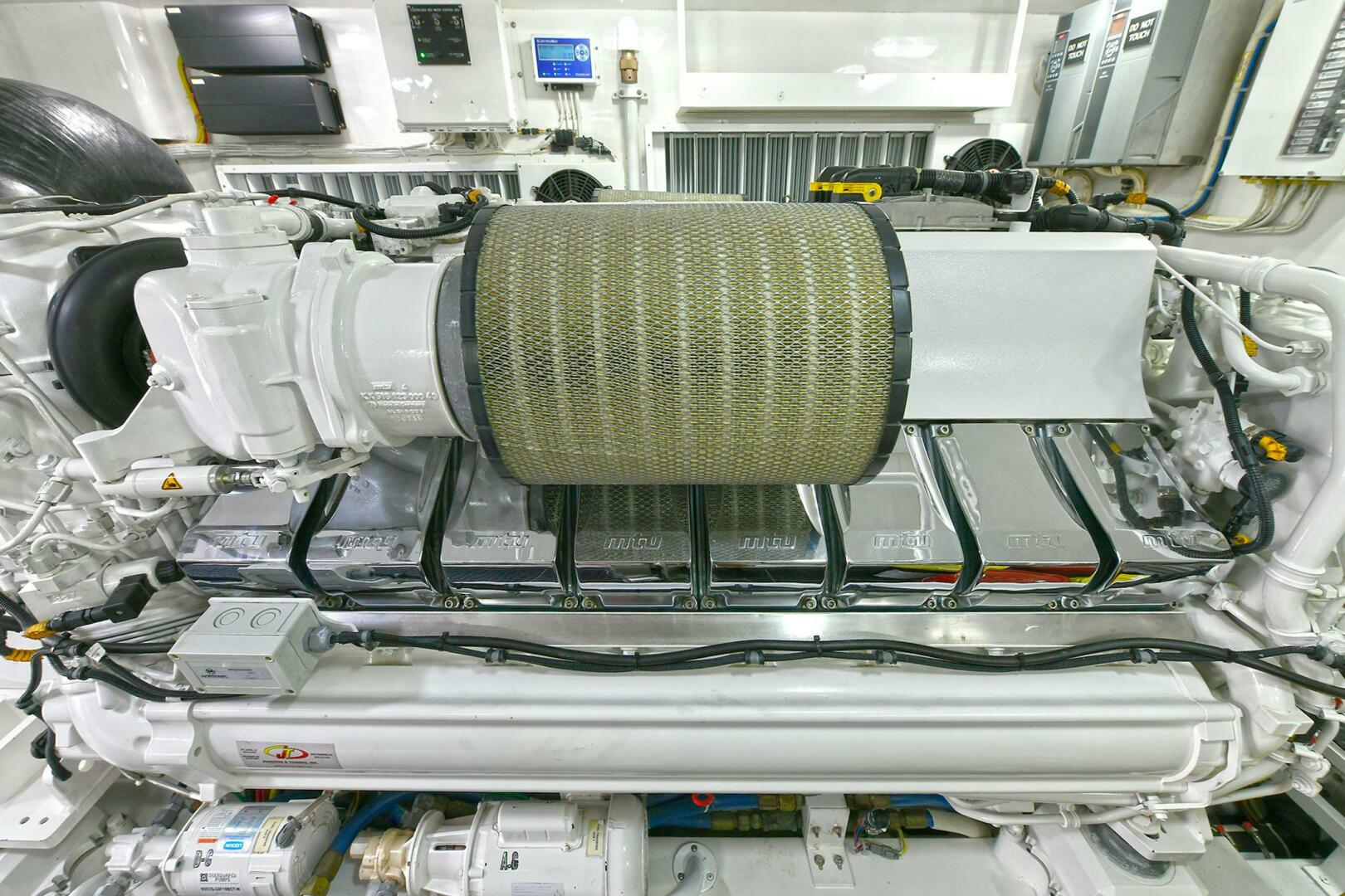 Viking 80 Enclosed Skybridge-2018-ON THE EDGE Montauk-New York-United States 3774079