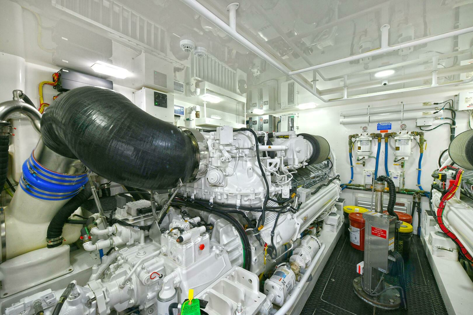 Viking 80 Enclosed Skybridge-2018-ON THE EDGE Montauk-New York-United States 3774076