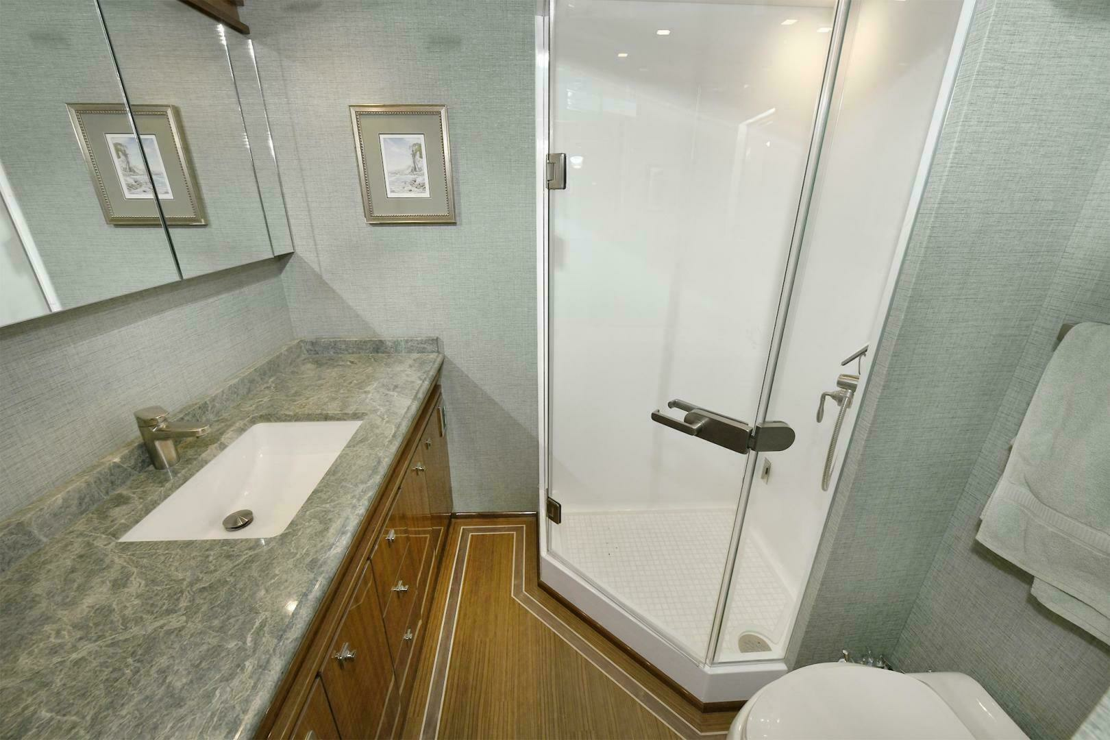 Viking 80 Enclosed Skybridge-2018-ON THE EDGE Montauk-New York-United States 3774068