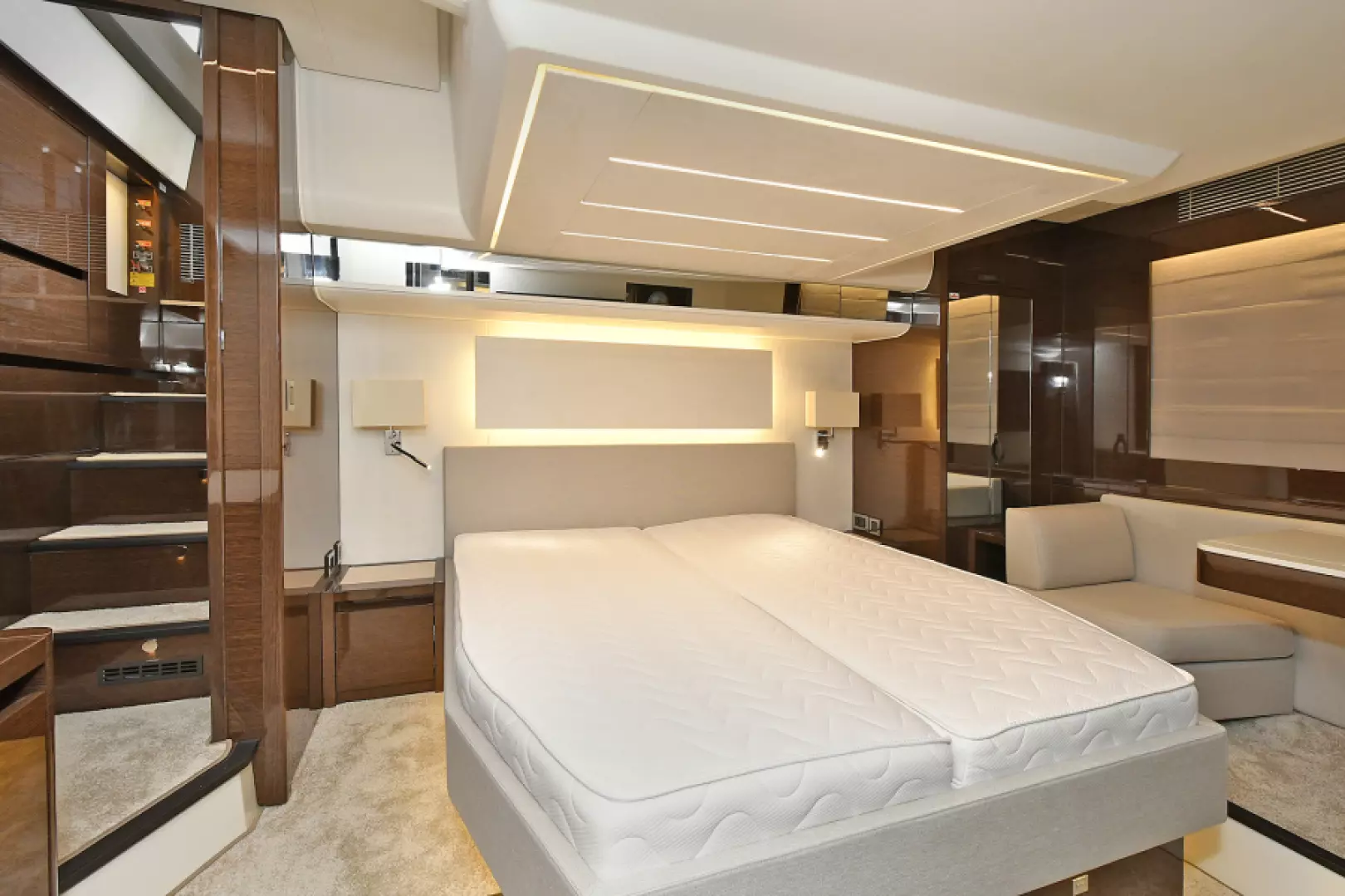 Prestige 590 Flybridge-2023-IN STOCK Newport-Rhode Island-United StatesMaster Stateroom  3654973