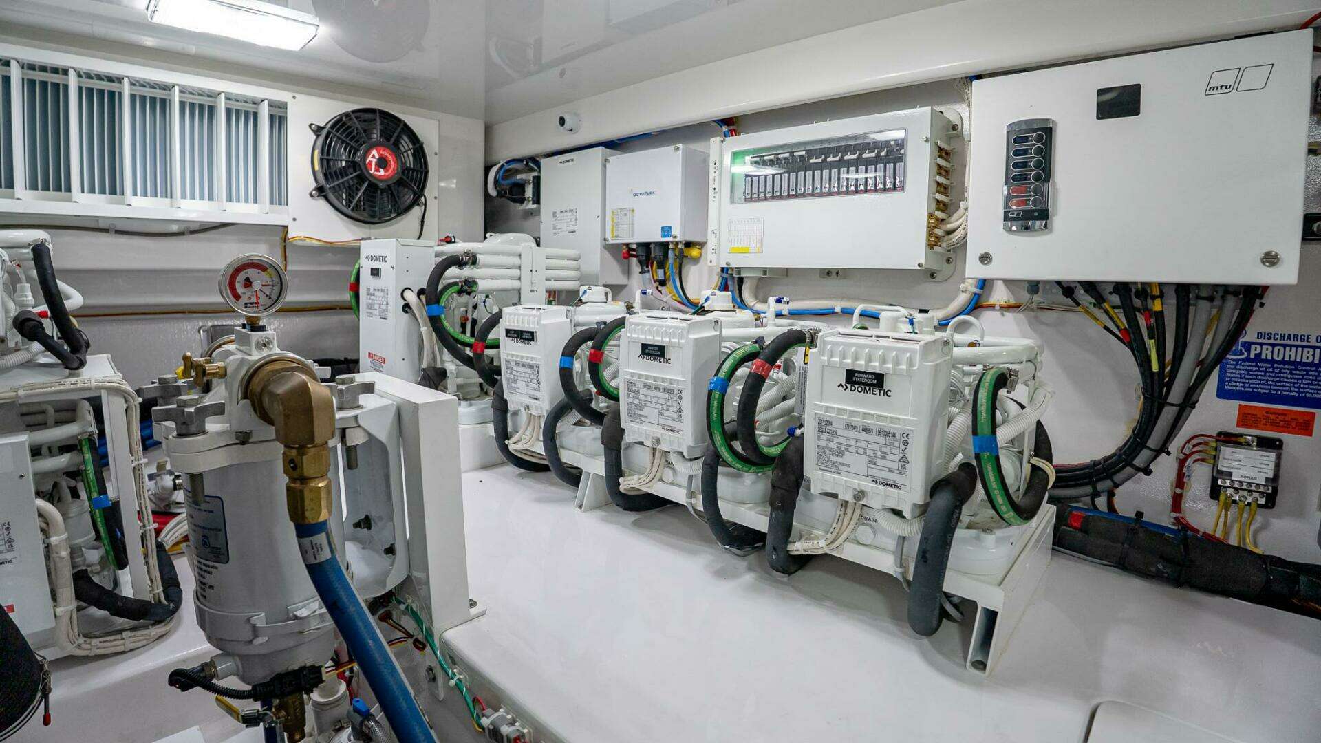 Viking 64 Convertible-2026-IN STOCK Staten Island-New York-United States 5696437