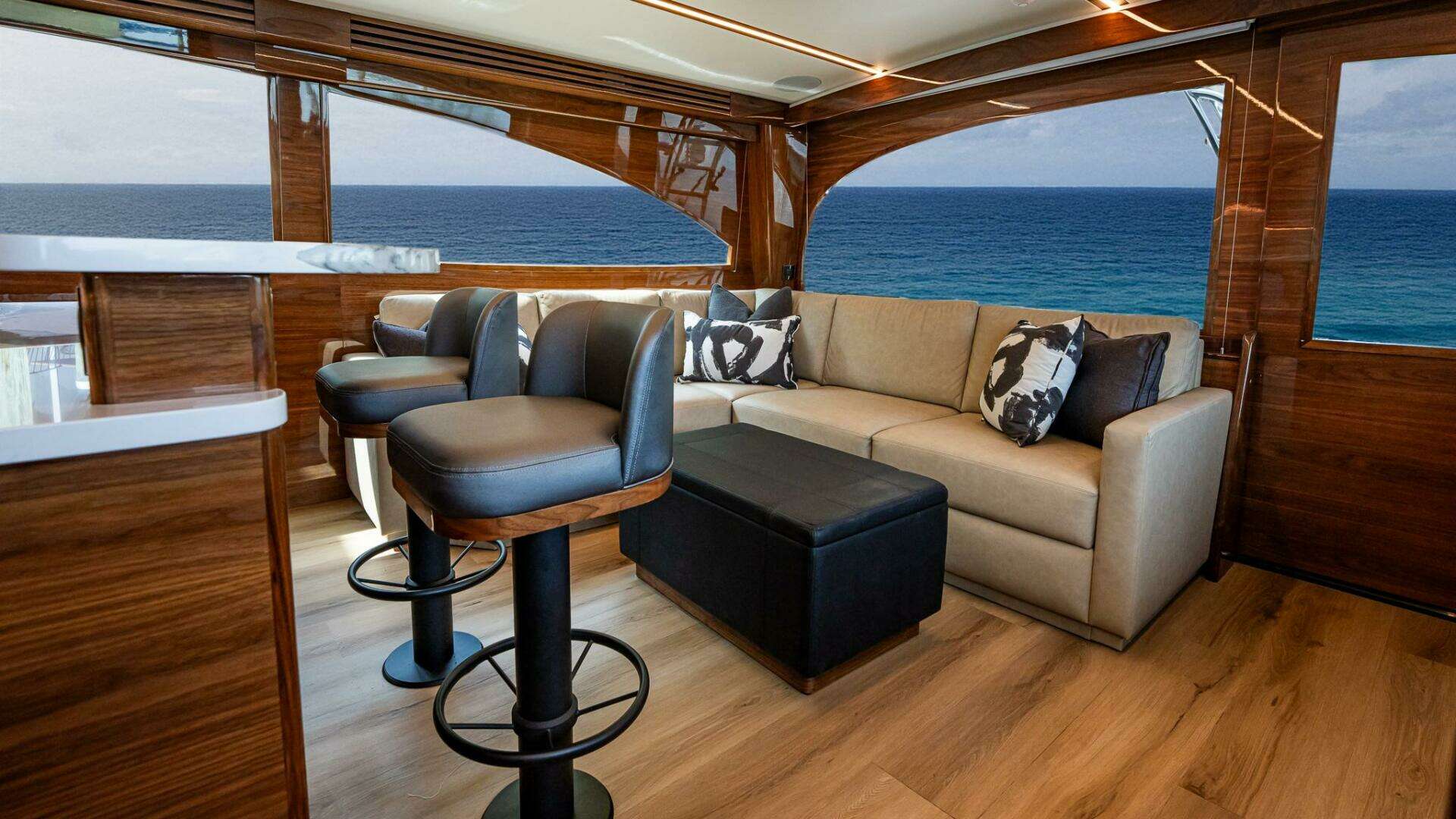 Viking 64 Convertible-2026-IN STOCK Staten Island-New York-United States 5541567