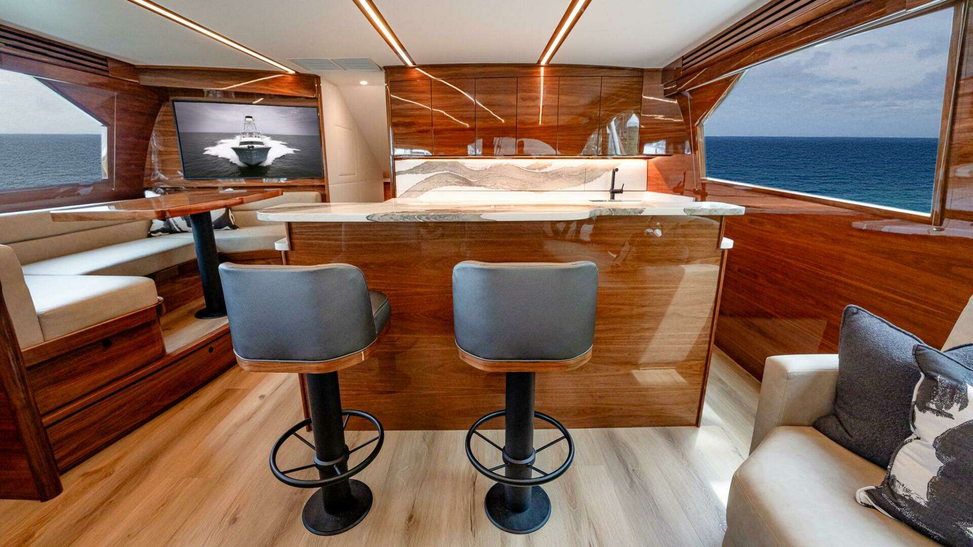 Viking 64 Convertible-2026-IN STOCK Staten Island-New York-United States 5541571