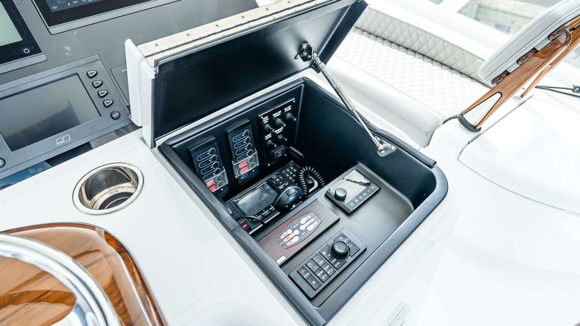 Viking 64 Convertible-2026-IN STOCK Staten Island-New York-United States 5541539