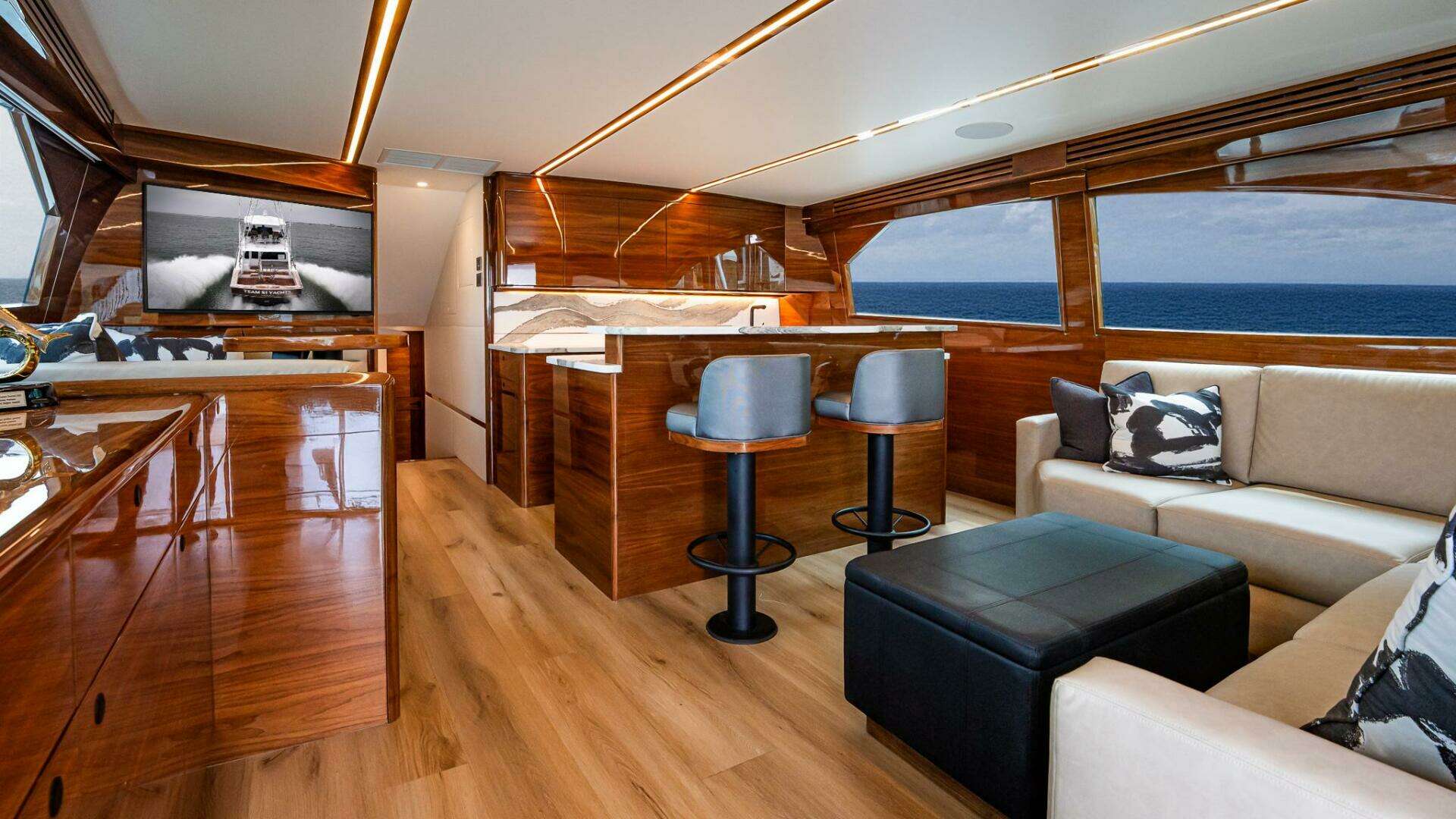 Viking 64 Convertible-2026-IN STOCK Staten Island-New York-United States 5541565