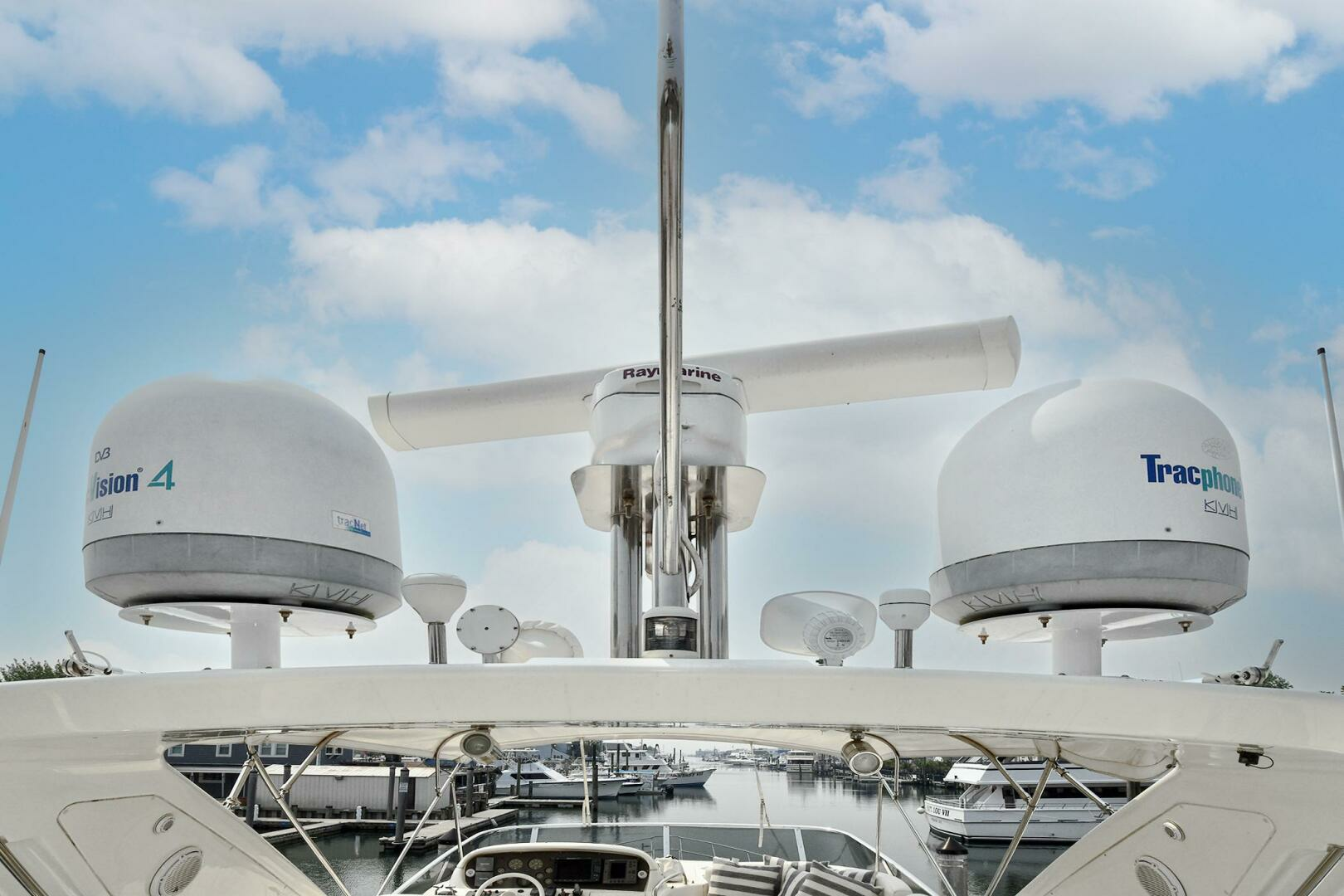 2003 Azimut 62 Yacht For Sale | SI Yachts