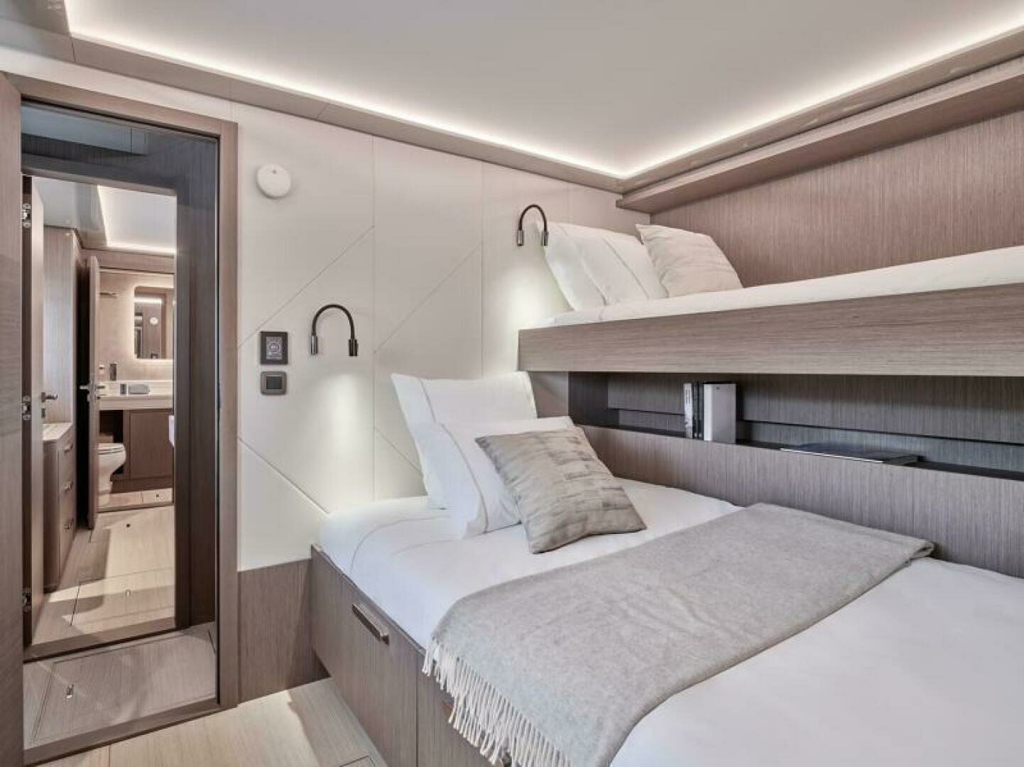 Prestige M8-2026-ON ORDER Staten Island-New York-United States 3774341