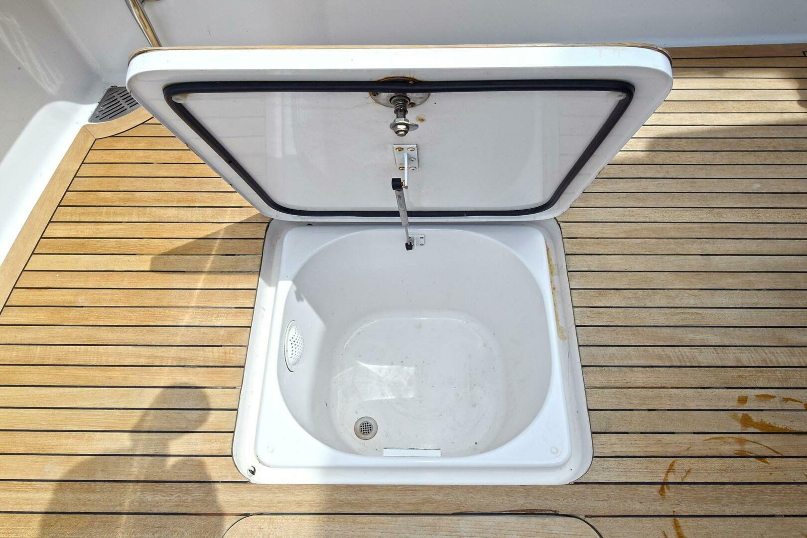 Viking 56 Convertible-2004-Dana Marie Staten Island-New York-United States 3759805