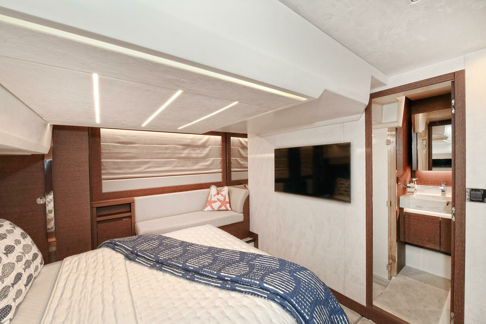 Prestige 520 Fly-2022 -Staten Island-New York-United States 3771855