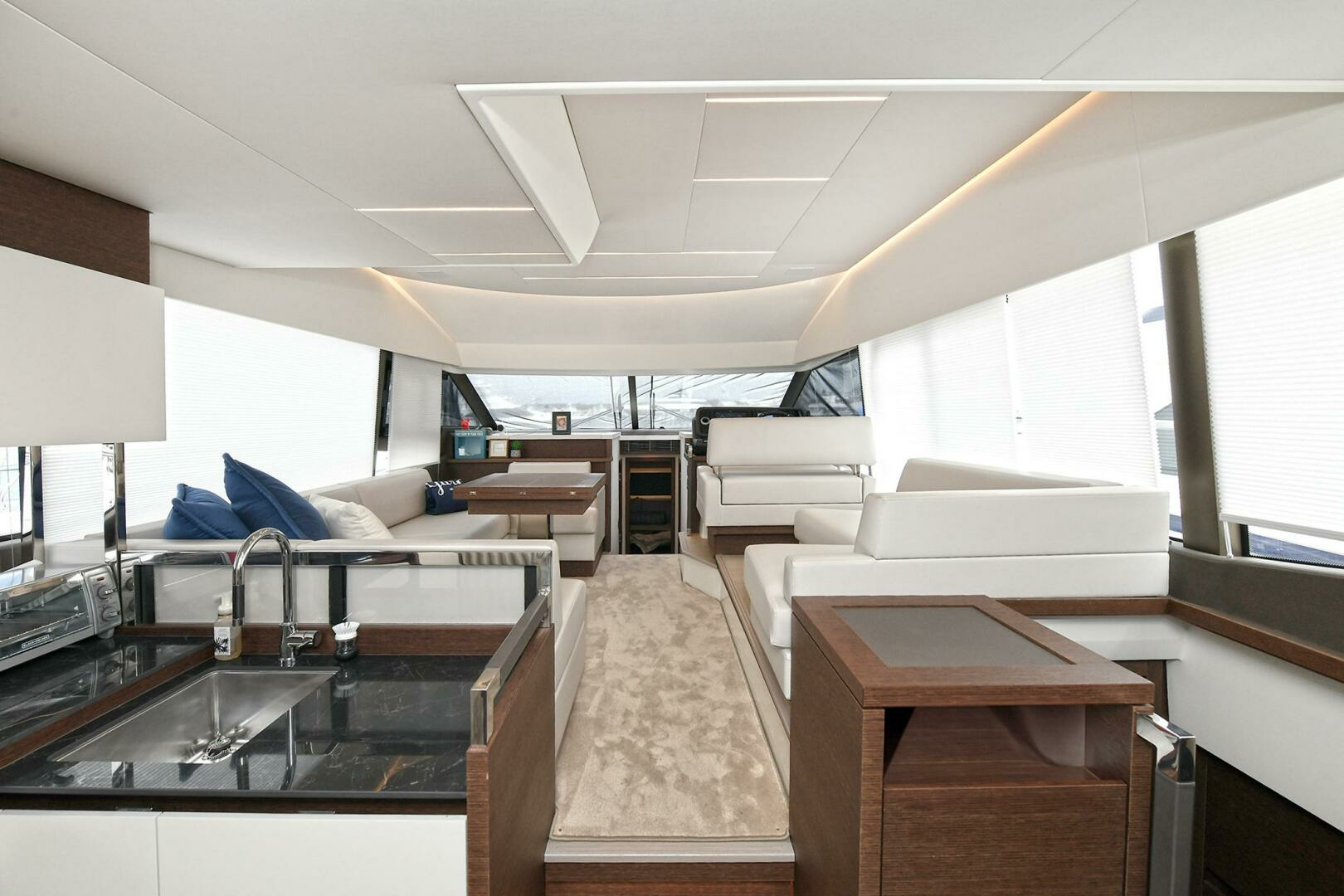 Prestige 520 Fly-2022 -Staten Island-New York-United States 3771839