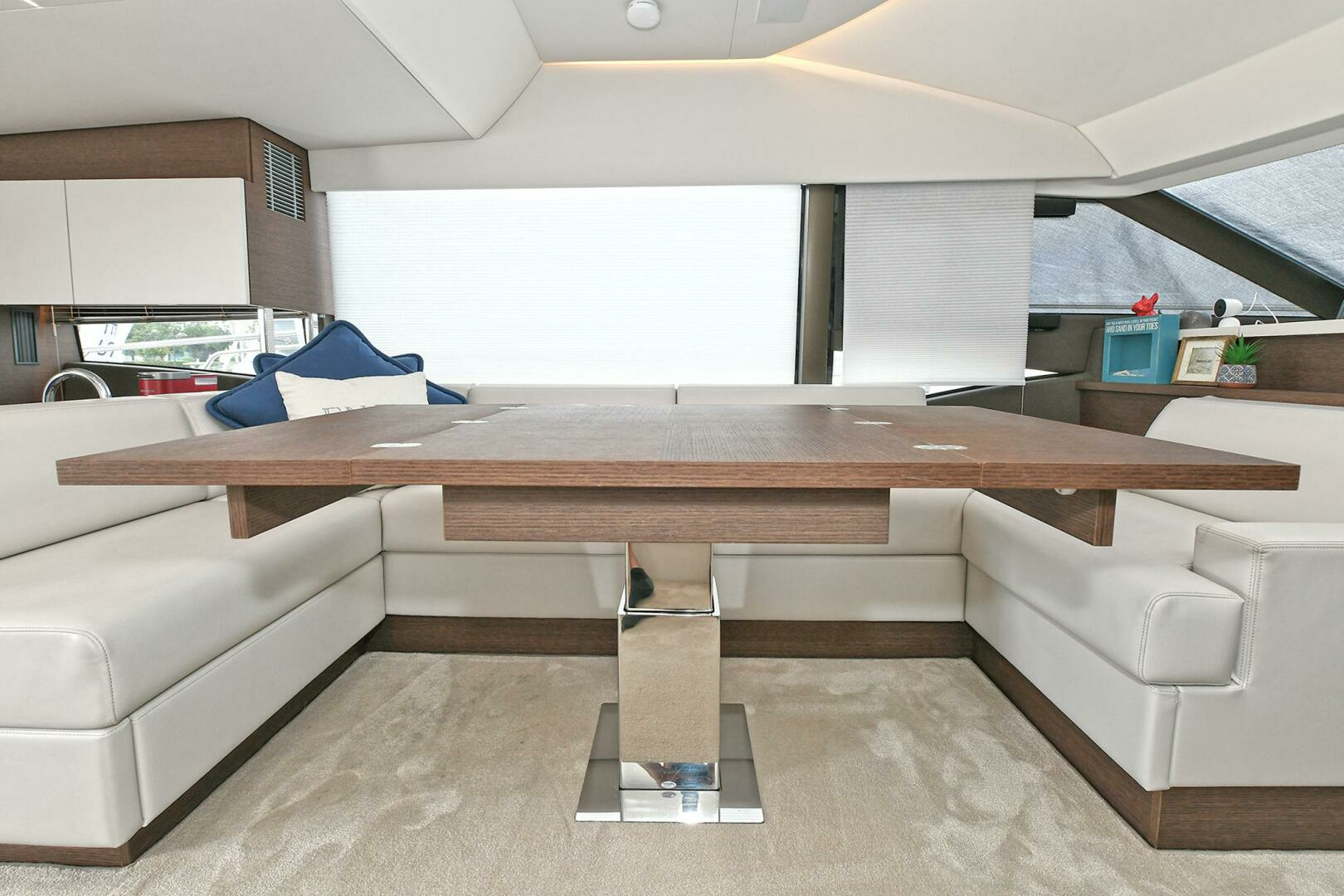 Prestige 520 Fly-2022 -Staten Island-New York-United States 3771845