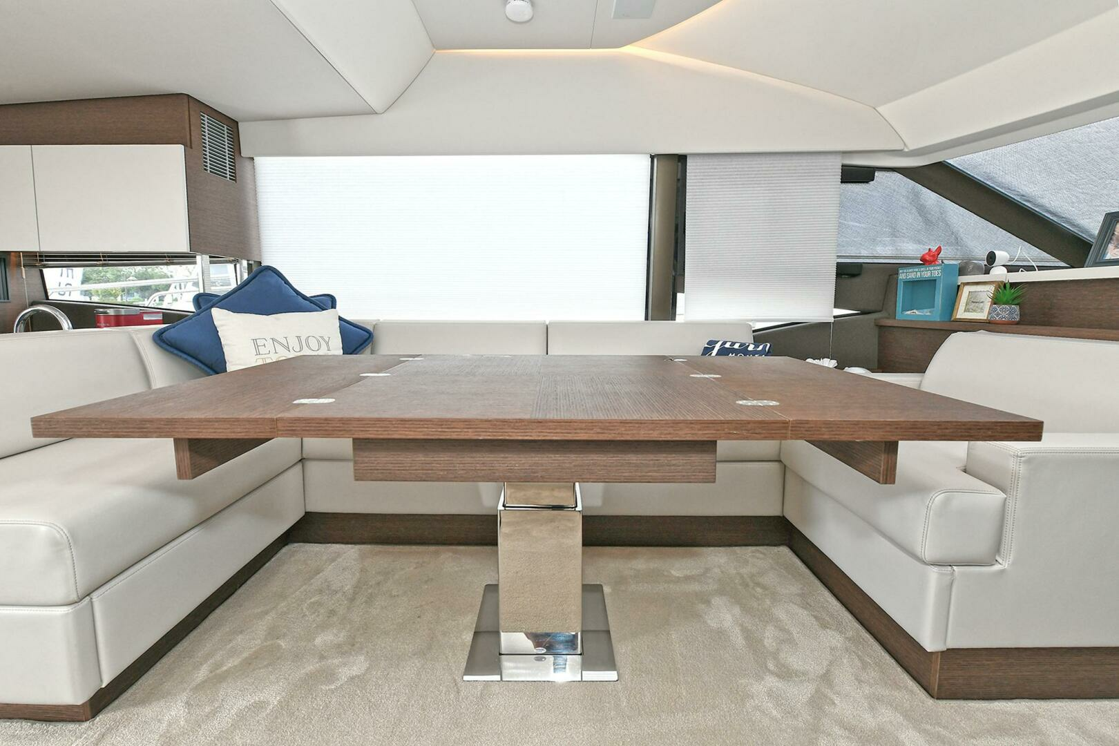 Prestige 520 Fly-2022 -Staten Island-New York-United States 3771847