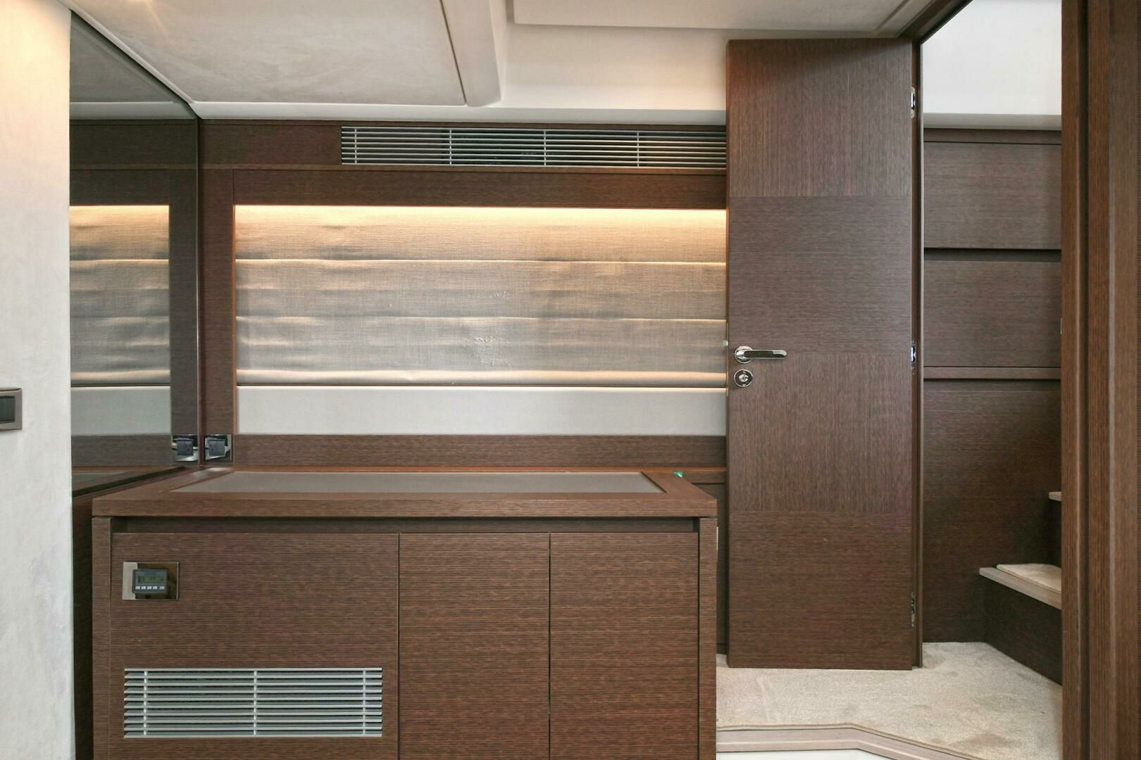 Prestige 520 Fly-2022 -Staten Island-New York-United States 3771860