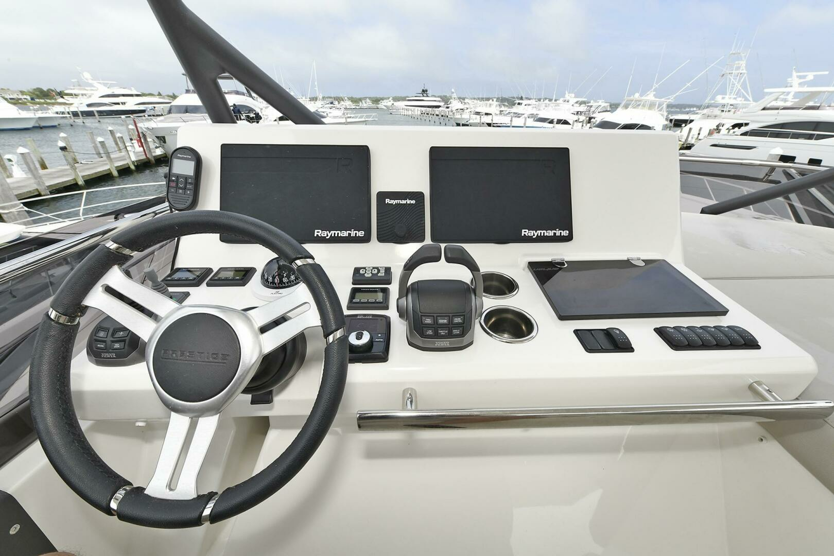 Prestige 520 Fly-2022 -Staten Island-New York-United States 3771821