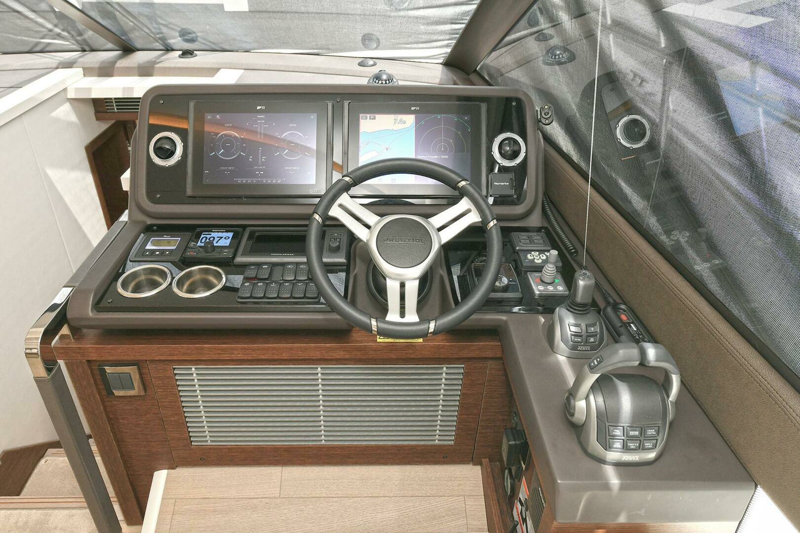 Prestige 520 Fly-2022 -Staten Island-New York-United States 3771853