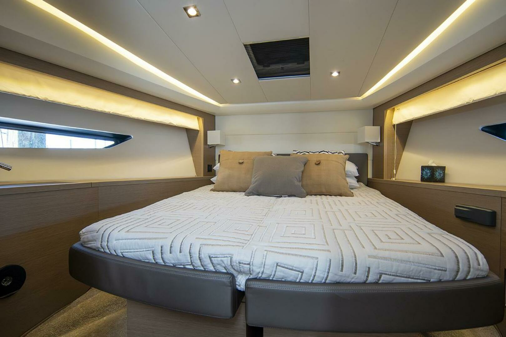Prestige 500 Fly-2020 -Port Washington-New York-United States 3873171