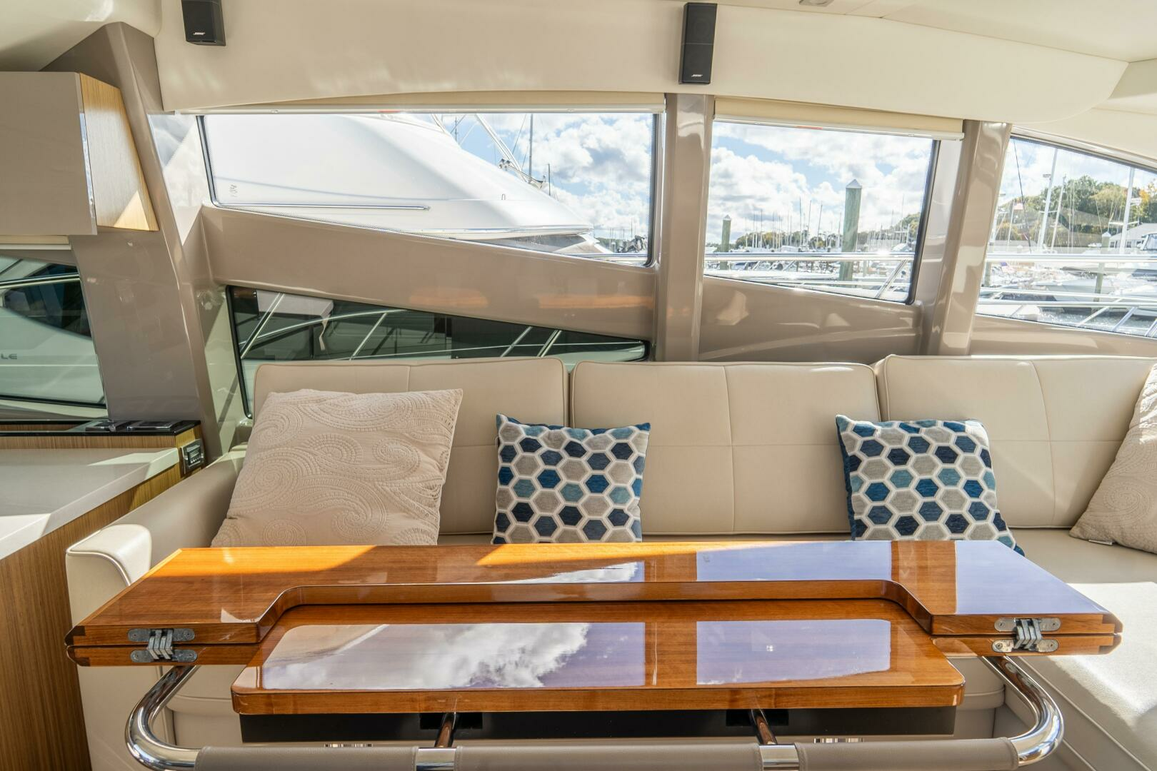 Sea Ray L550-2018-HVA-SEA East Greenwich-Rhode Island-United States 3962631