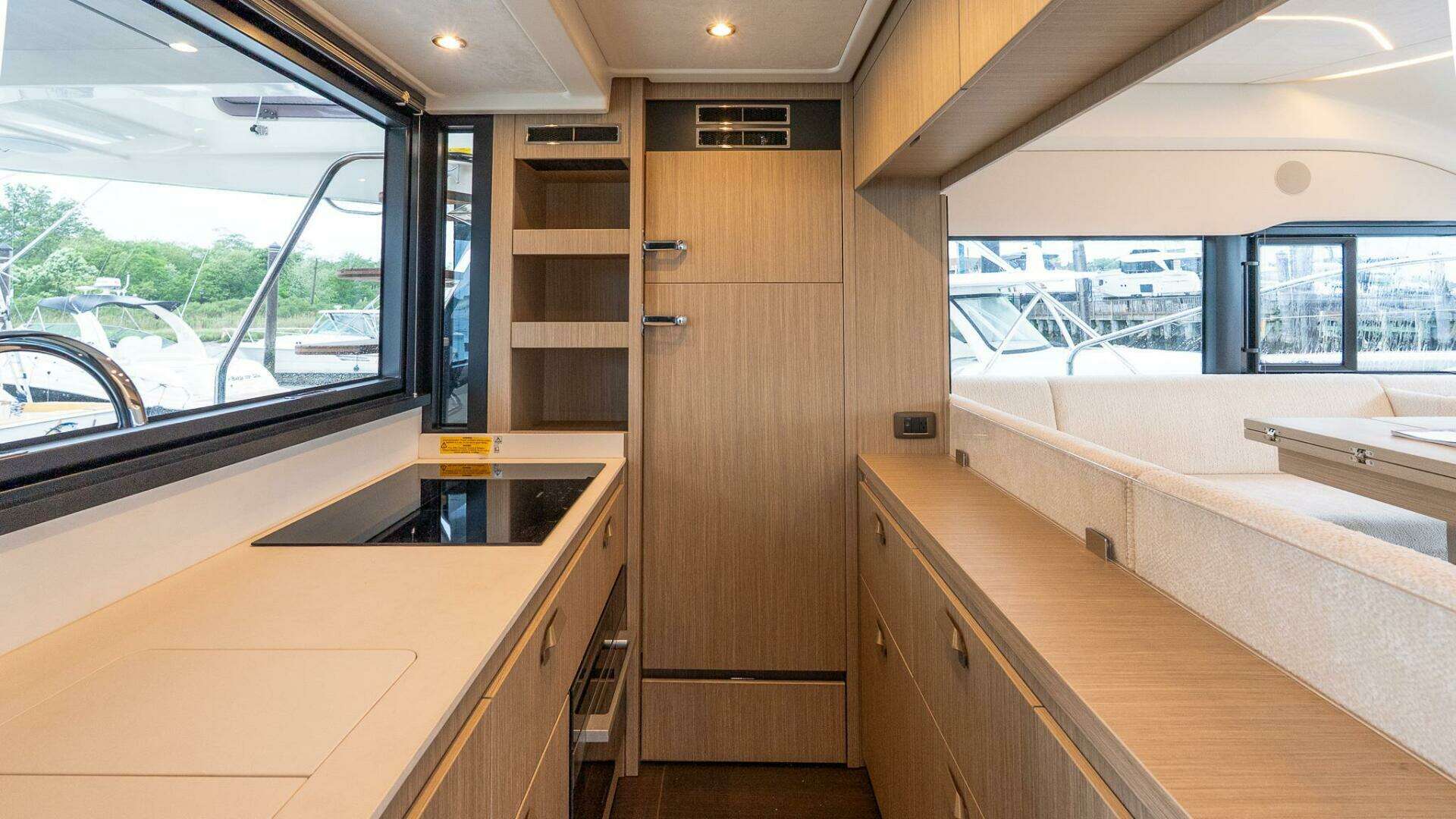 Prestige F4.9-2025 -Staten Island-New York-United States 5398123