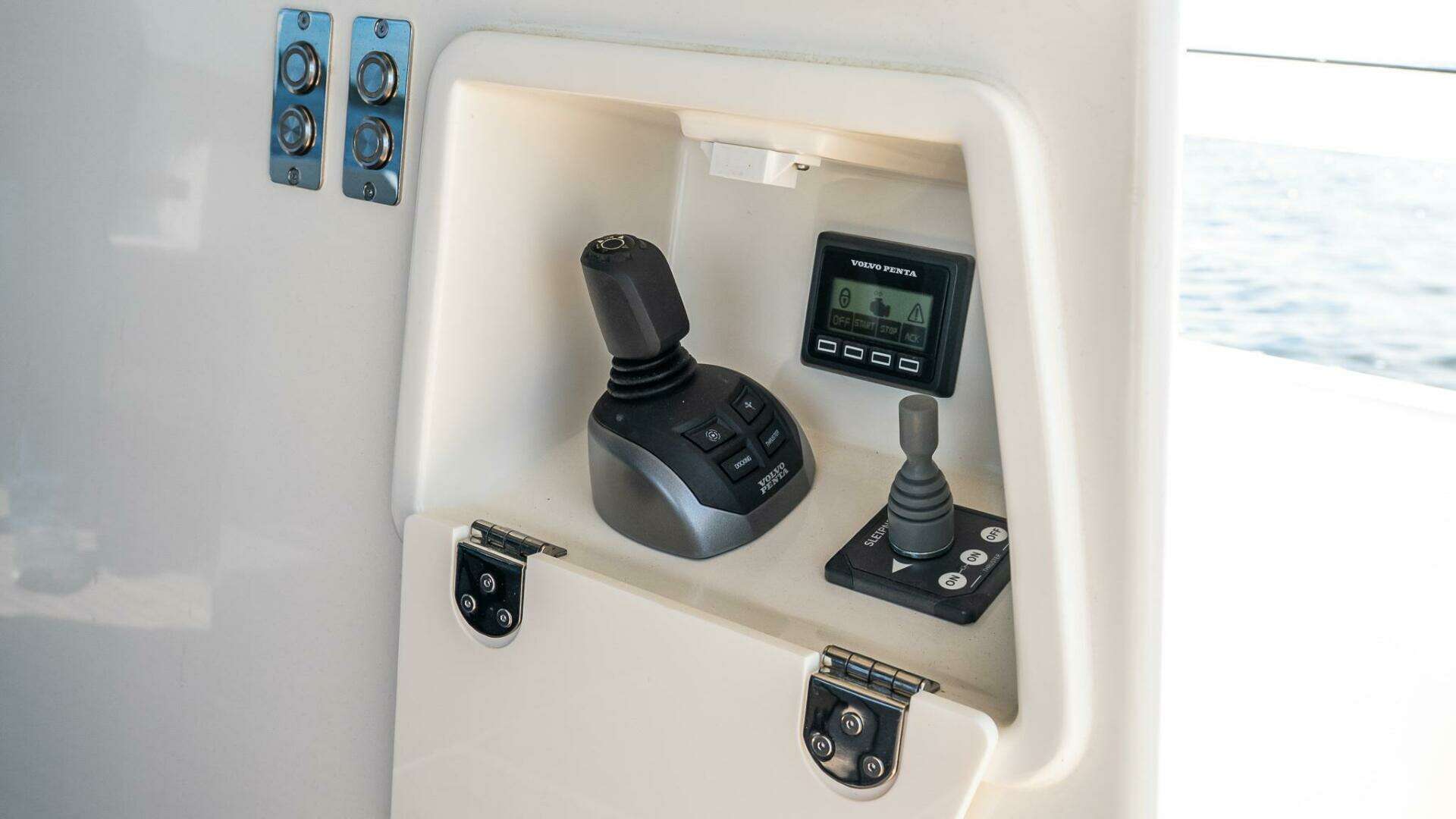 Prestige F4.9-2025 -Staten Island-New York-United States 5398120