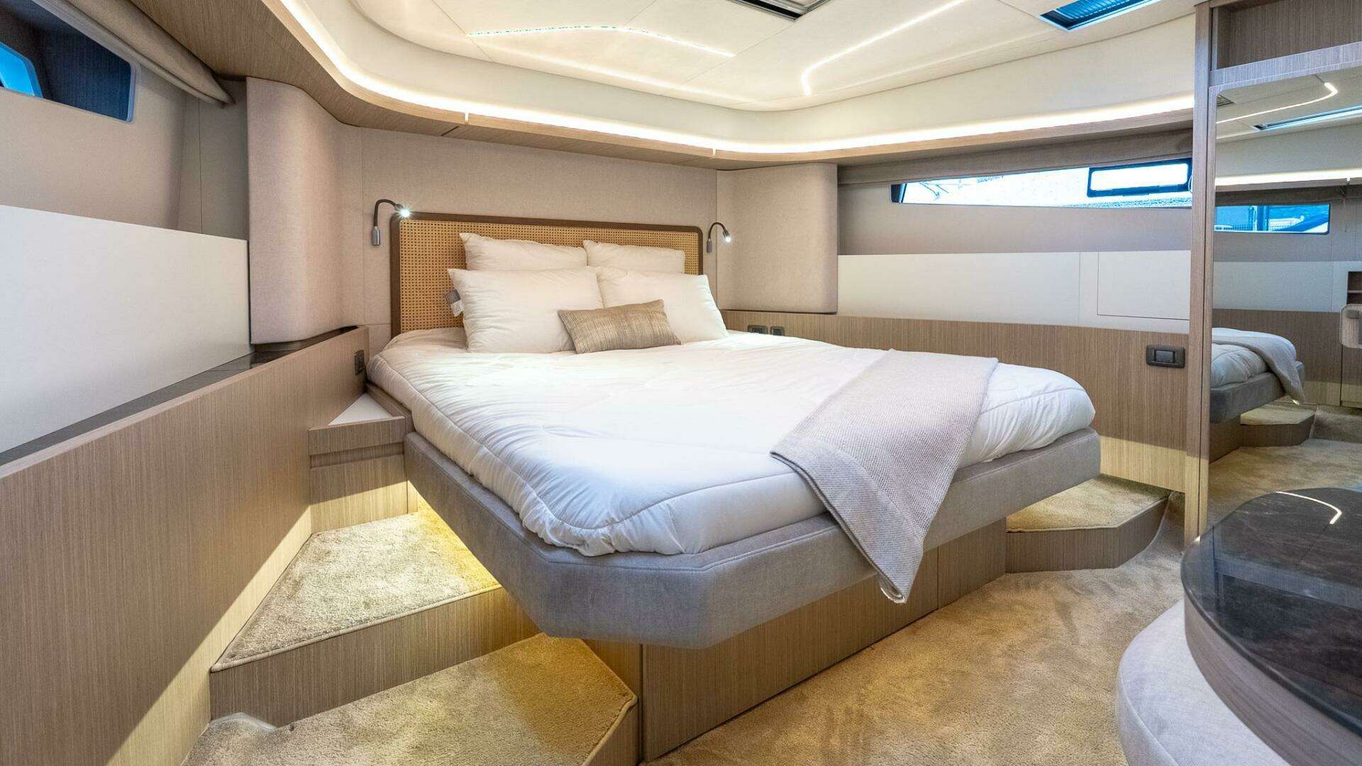 Prestige F4.9-2025 -Staten Island-New York-United States 5398134