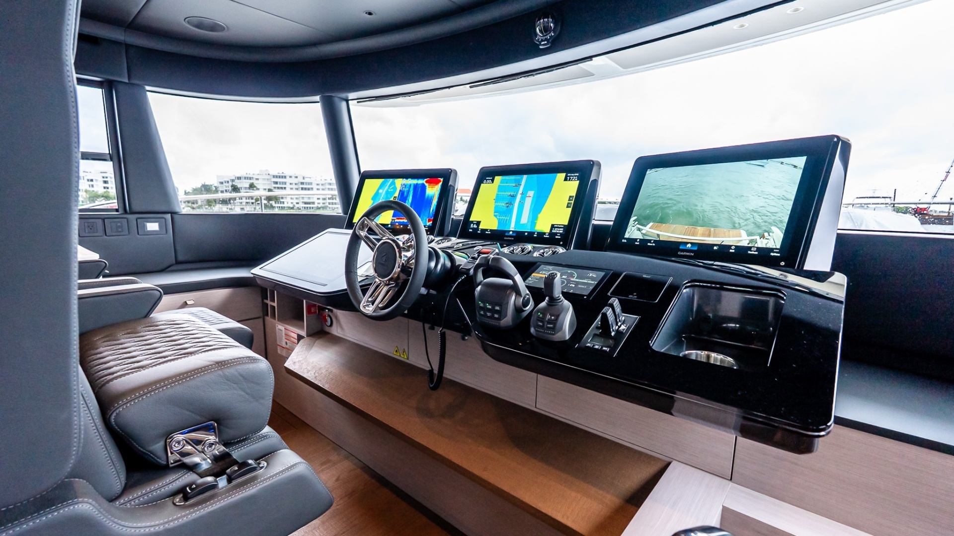 Absolute Navetta 70-2027-IN STOCK Staten Island-New York-United States 6006470