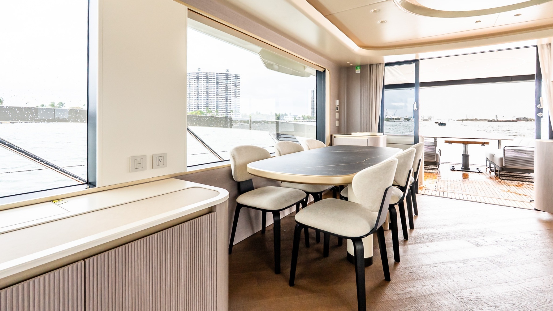 Absolute Navetta 70-2027-IN STOCK Staten Island-New York-United States 6006461