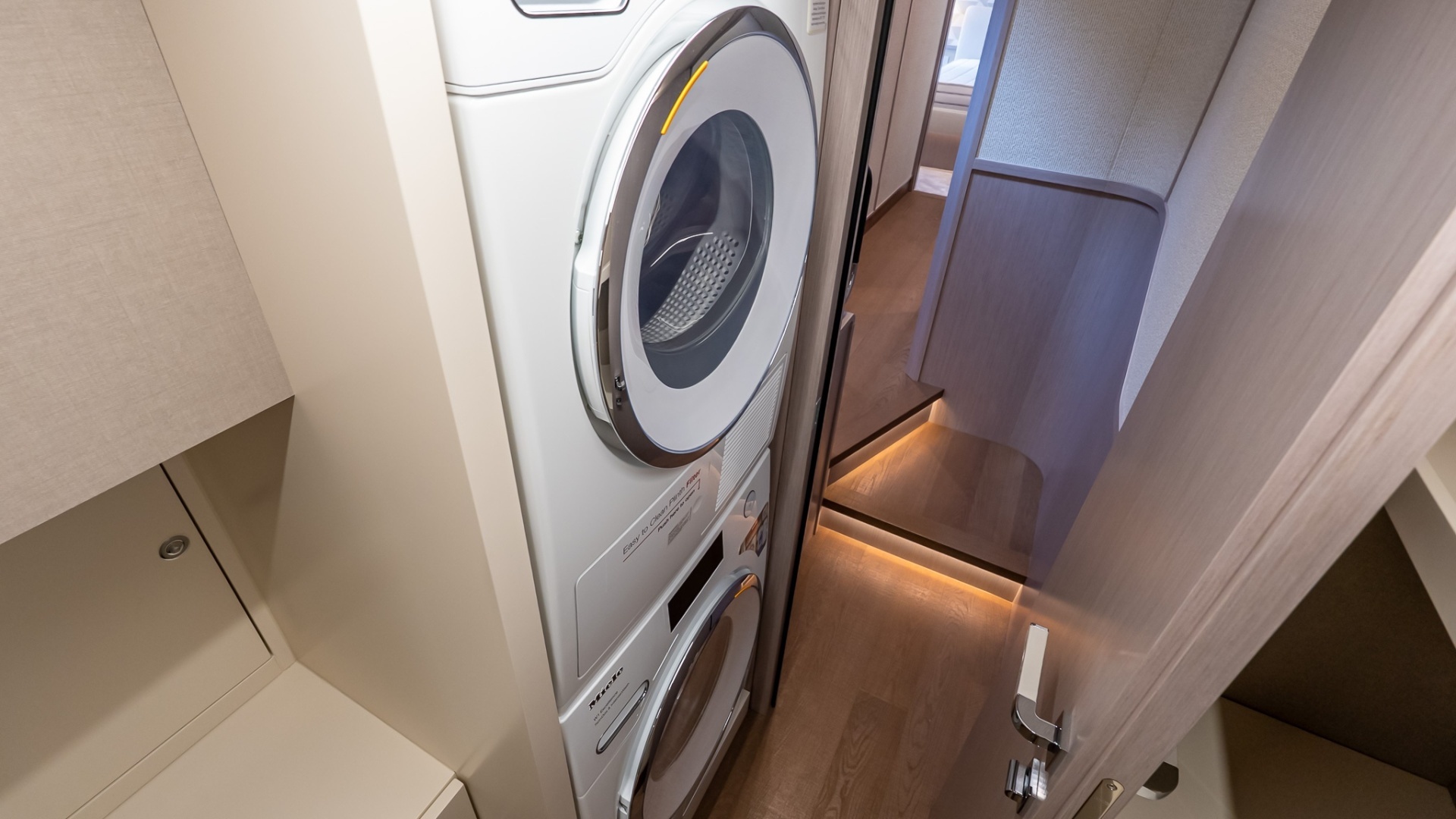 Absolute Navetta 70-2027-IN STOCK Staten Island-New York-United States 6006450