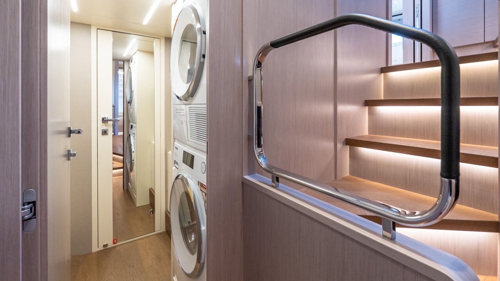 Absolute Navetta 70-2027-IN STOCK Staten Island-New York-United States 6006451
