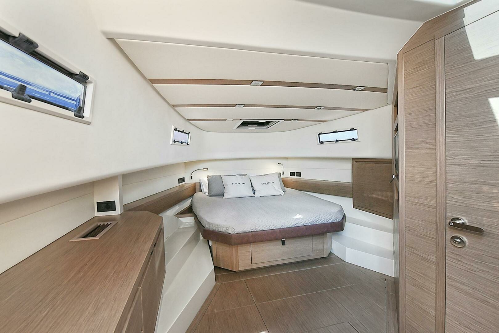 Pardo Yachts 43 T-Top-2024-AVAILABLE NOW Montauk-New York-United States 4250400